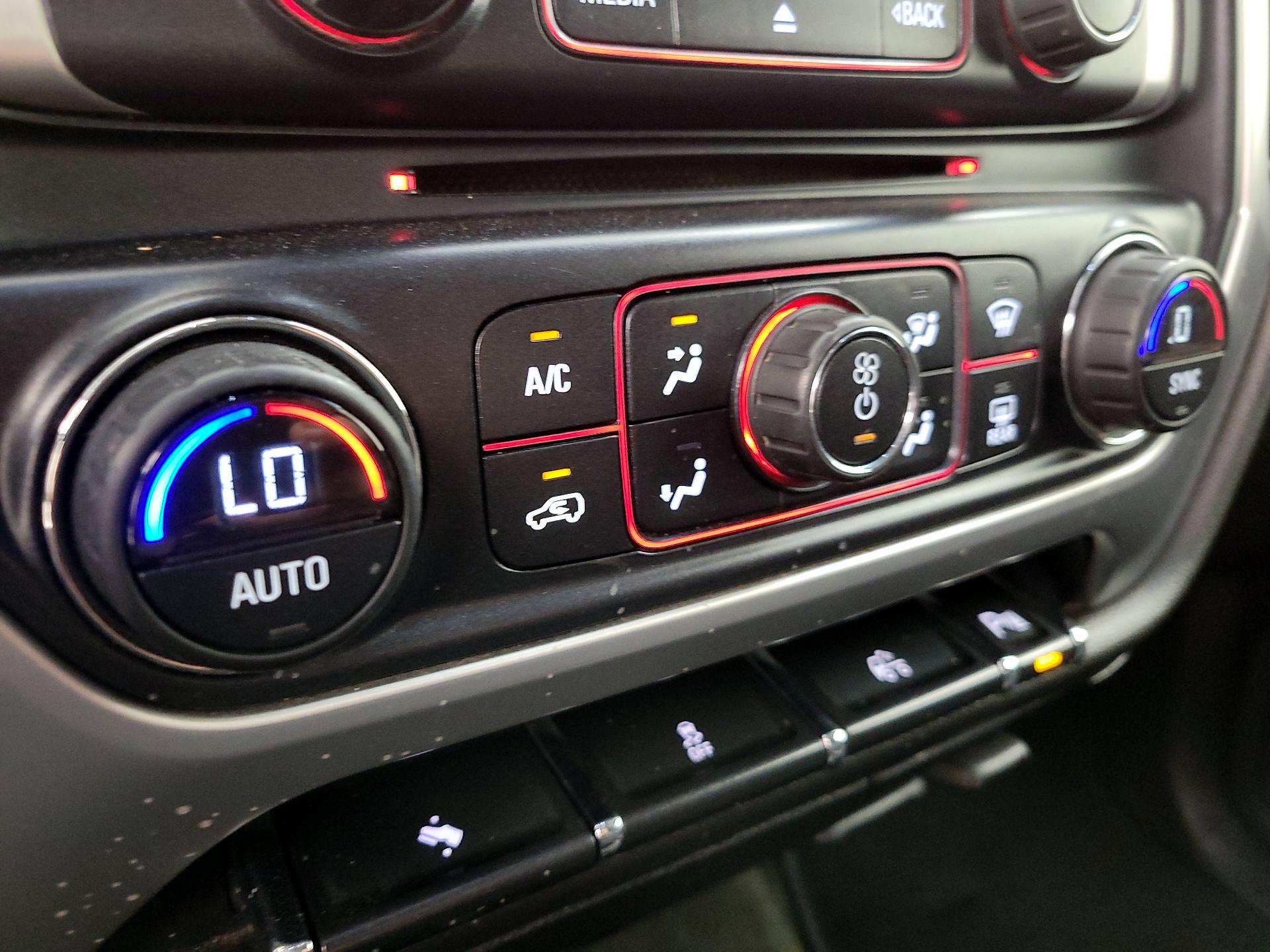 Thumbnail: 2014 GMC Sierra 1500 - 16
