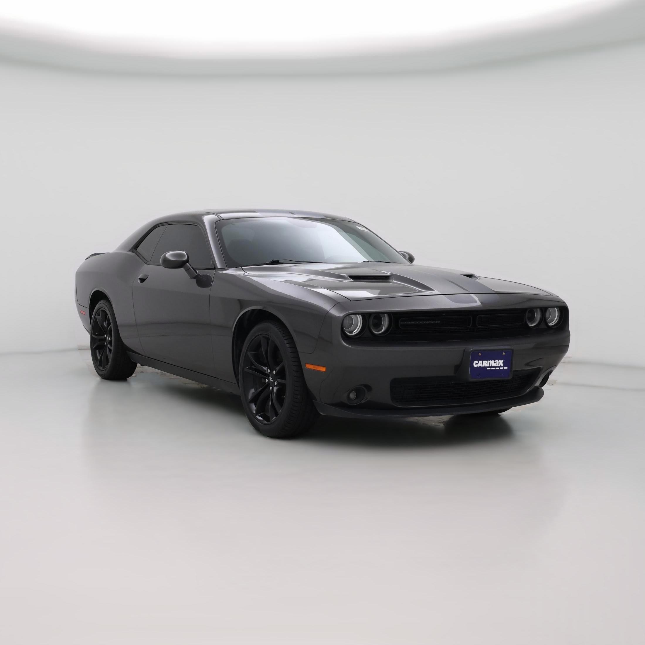 Thumbnail: 2017 Dodge Challenger - 1