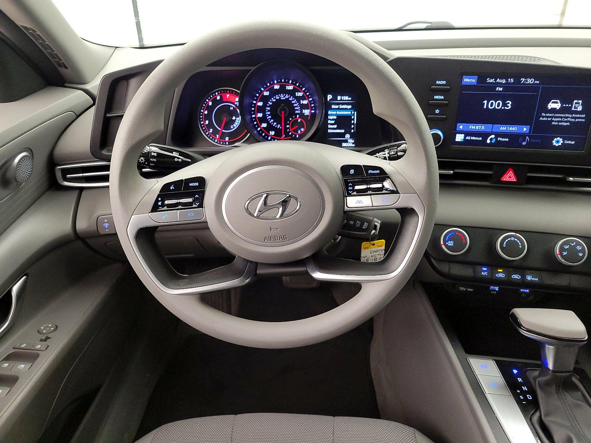 Thumbnail: 2021 Hyundai Elantra - 10