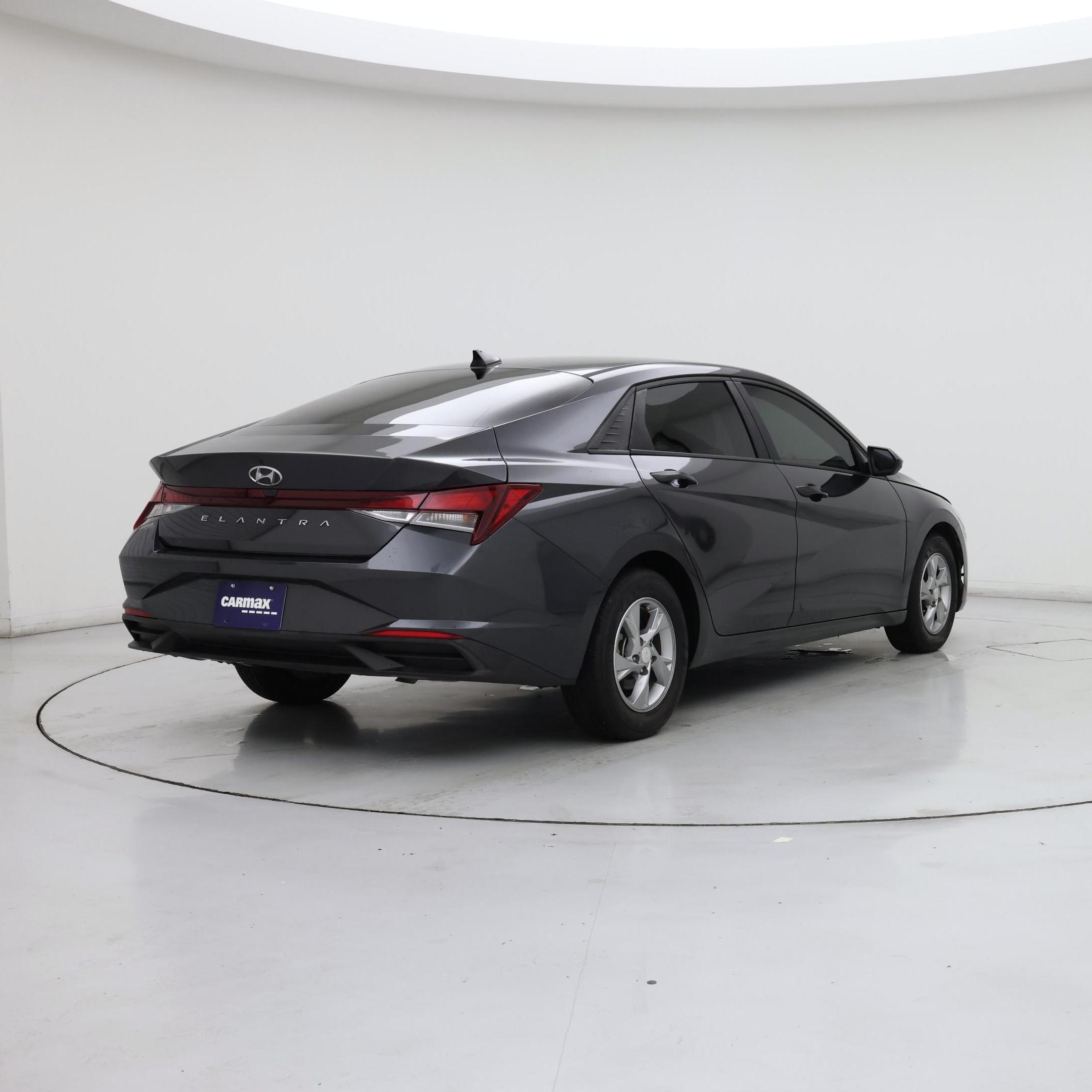 Thumbnail: 2021 Hyundai Elantra - 8