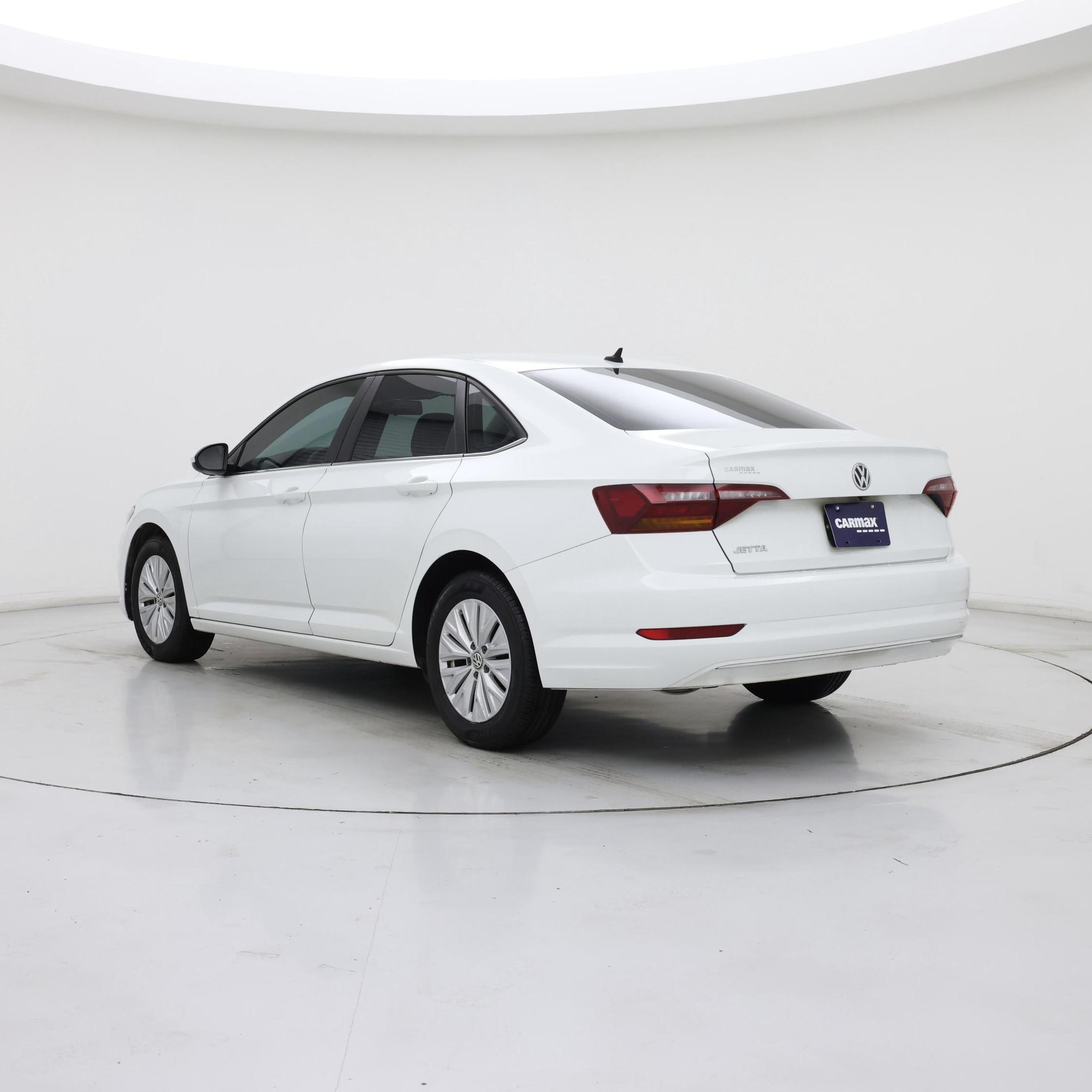 Thumbnail: 2019 Volkswagen Jetta - 2