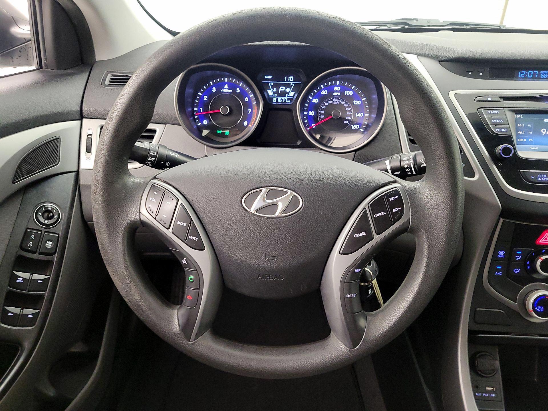 Thumbnail: 2016 Hyundai Elantra - 10
