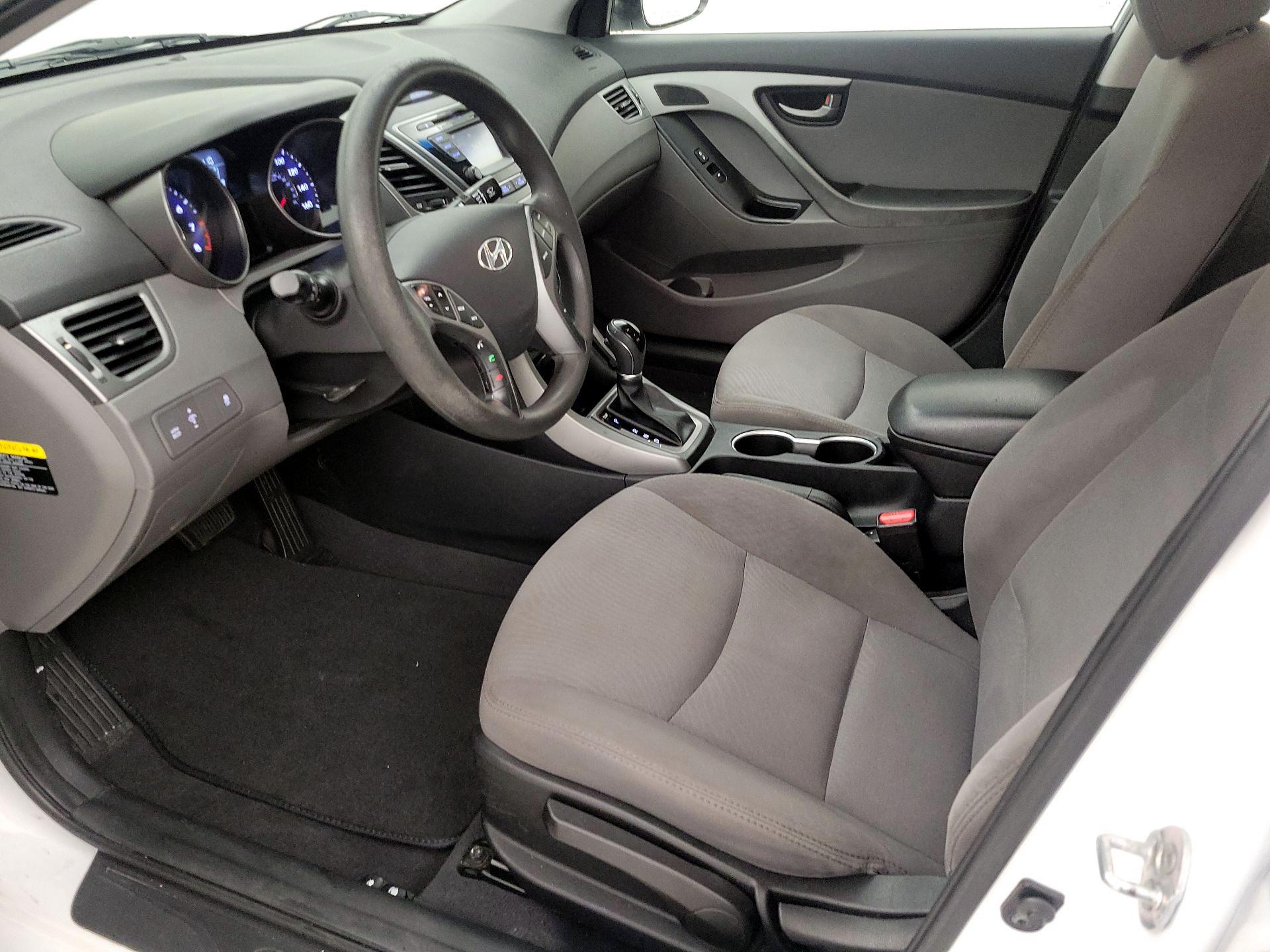 Thumbnail: 2016 Hyundai Elantra - 11