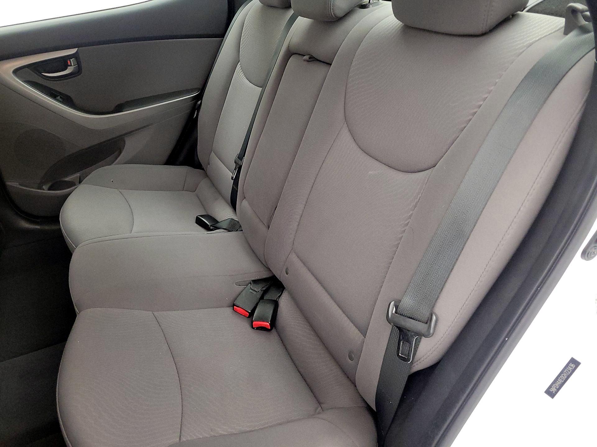 Thumbnail: 2016 Hyundai Elantra - 19