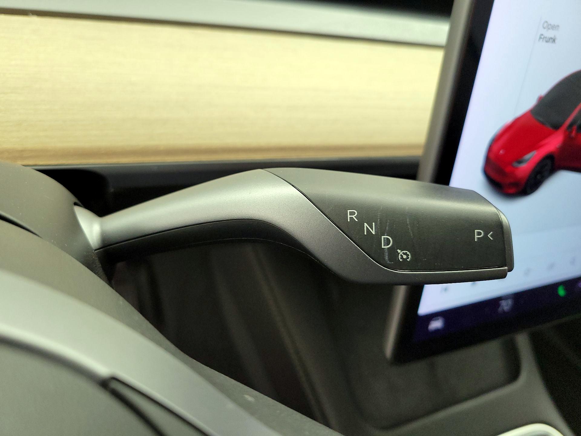 Thumbnail: 2021 Tesla Model Y - 17
