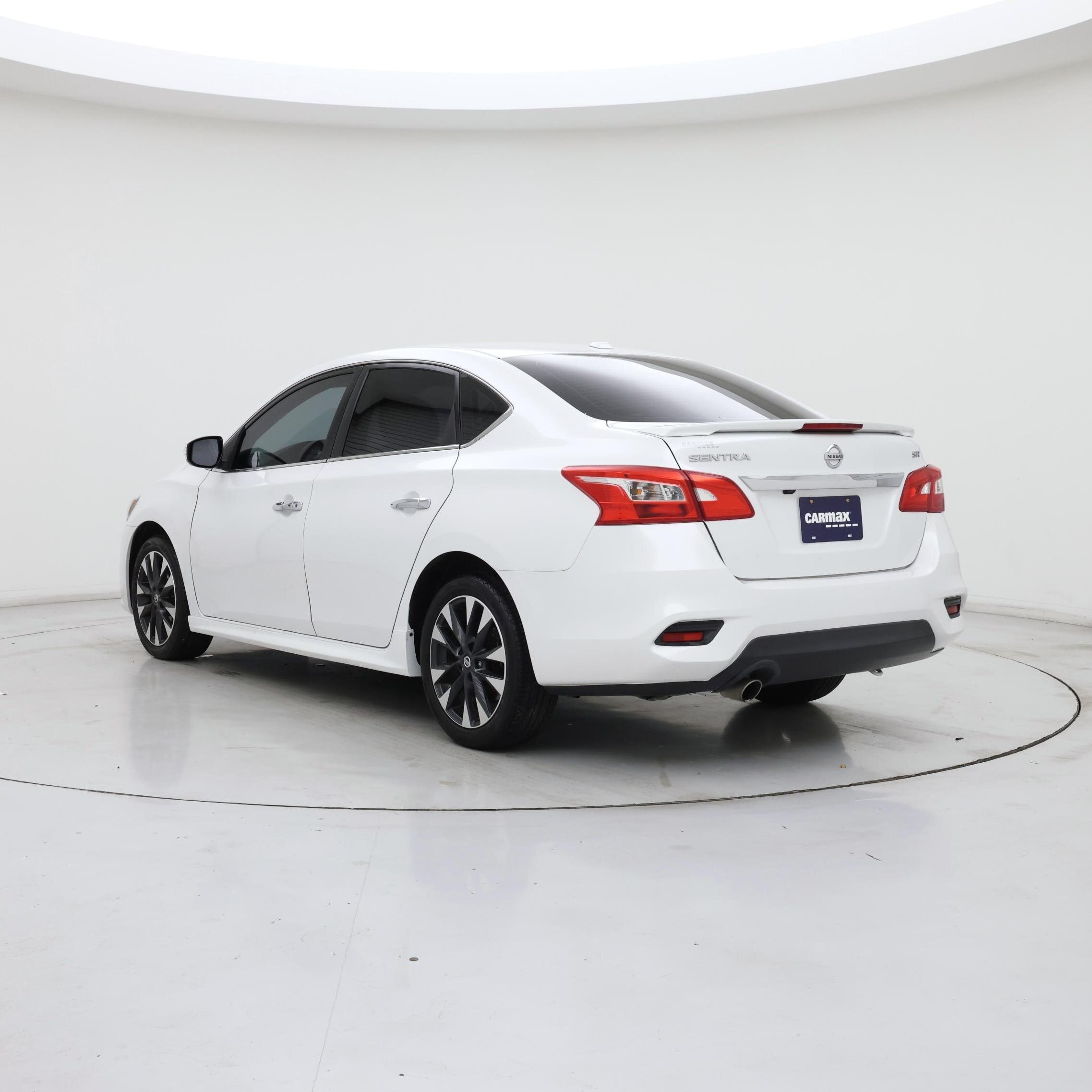 Thumbnail: 2019 Nissan Sentra - 2