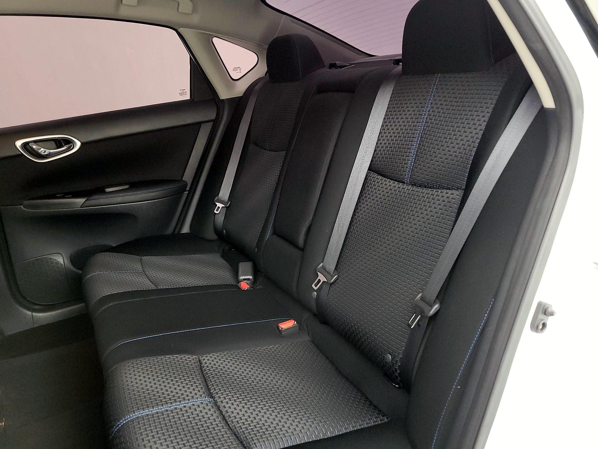 Thumbnail: 2019 Nissan Sentra - 19