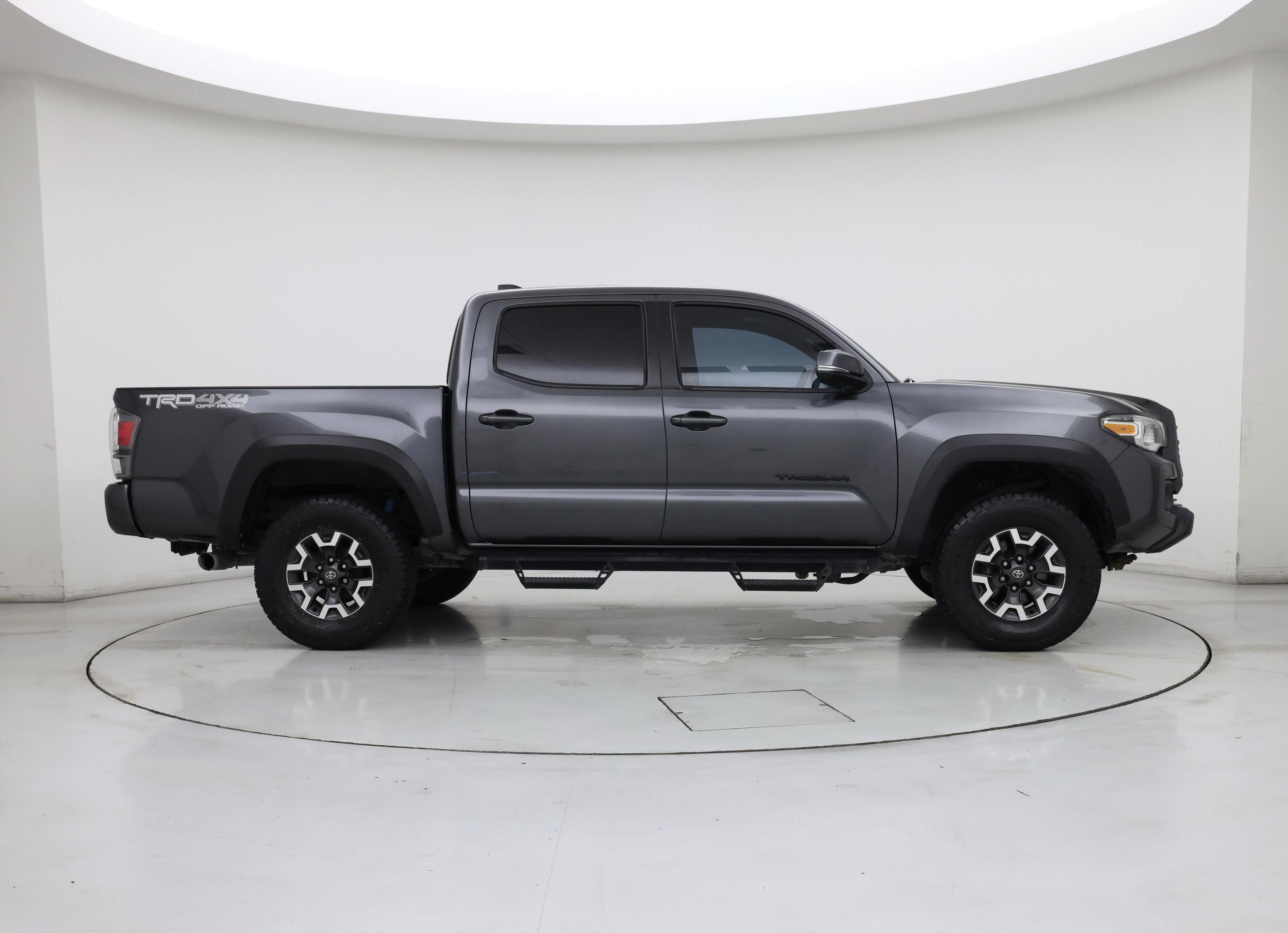 Thumbnail: 2020 Toyota Tacoma - 7