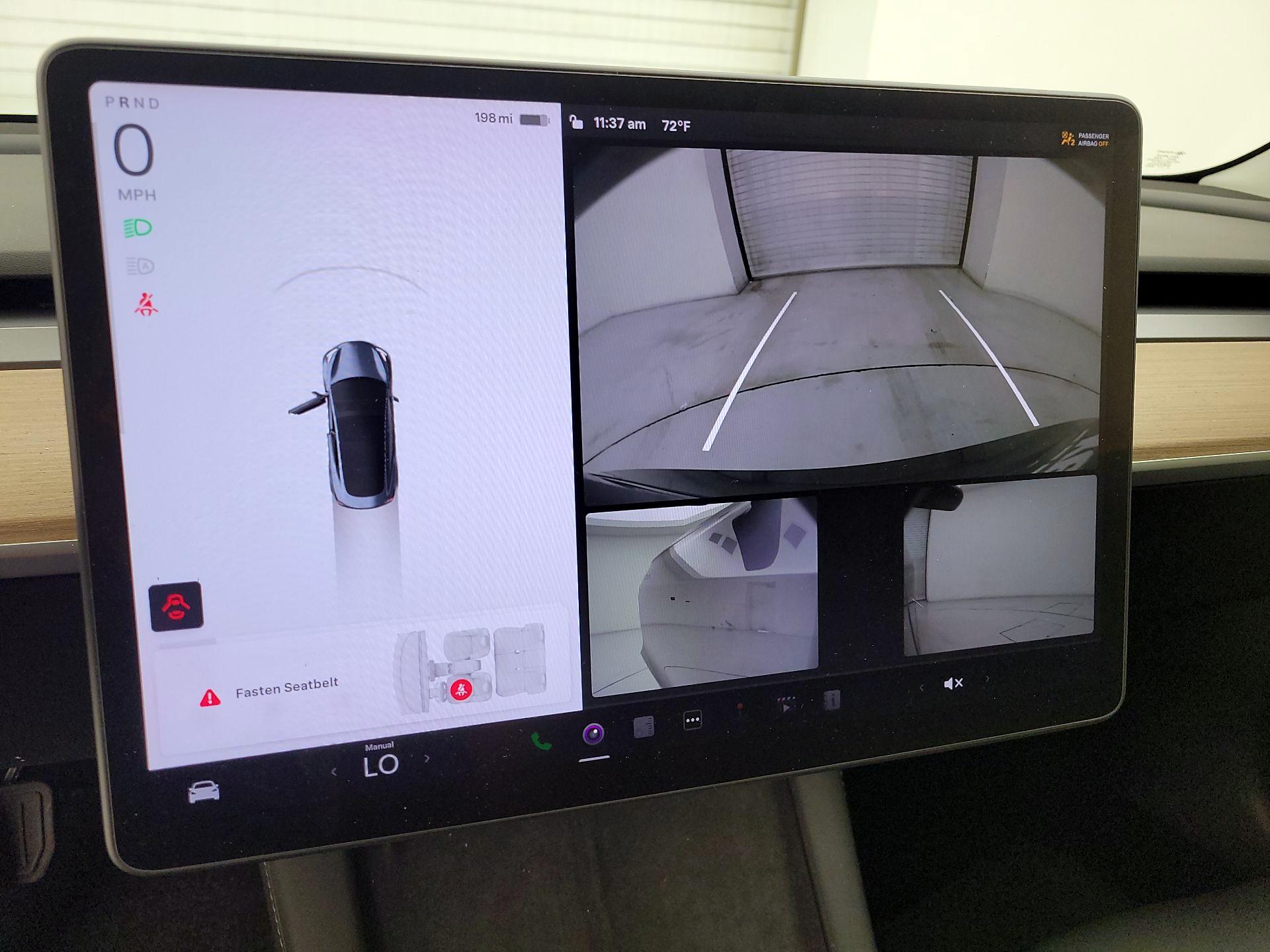 Thumbnail: 2022 Tesla Model 3 - 14