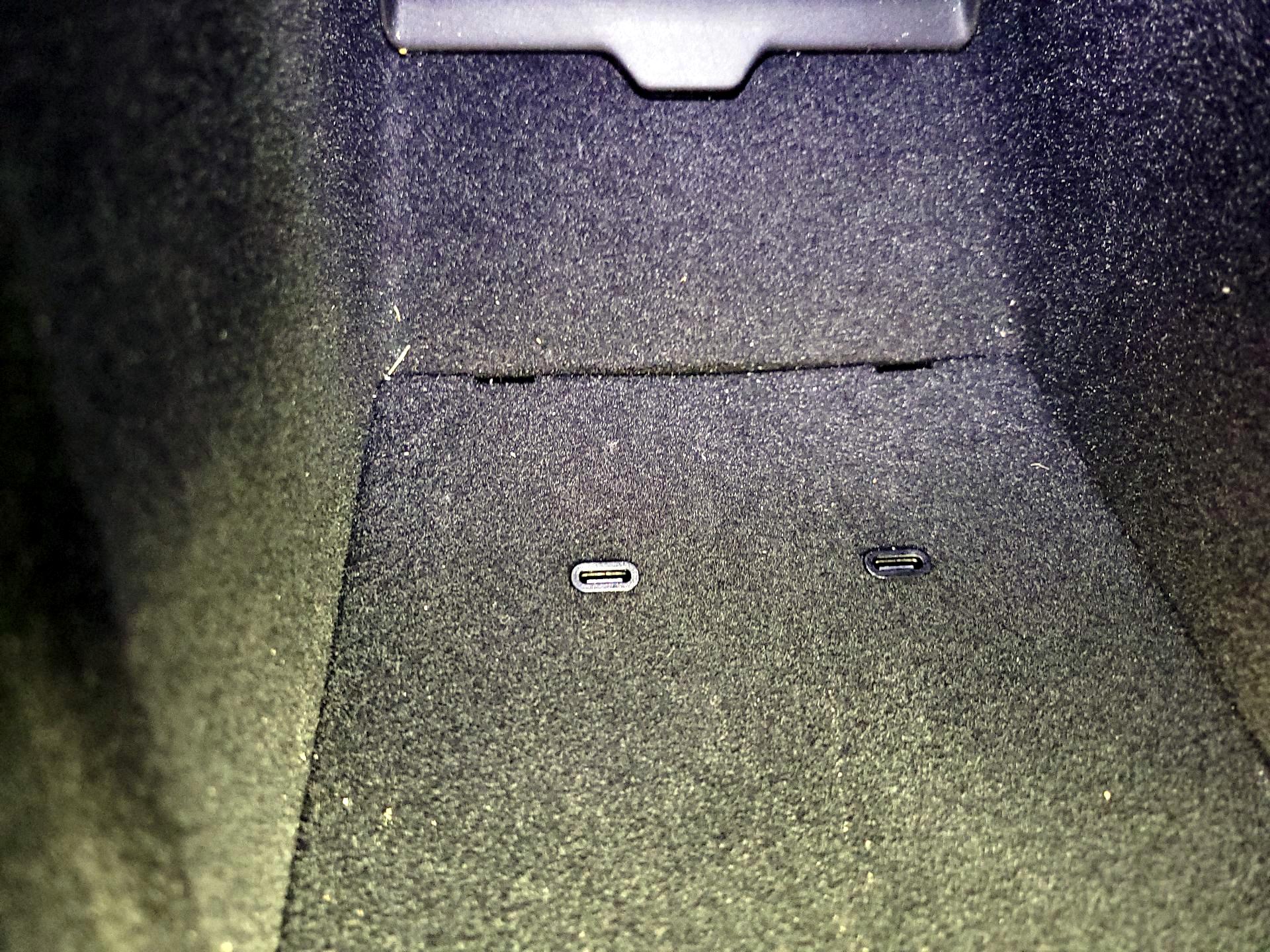 Thumbnail: 2022 Tesla Model 3 - 18