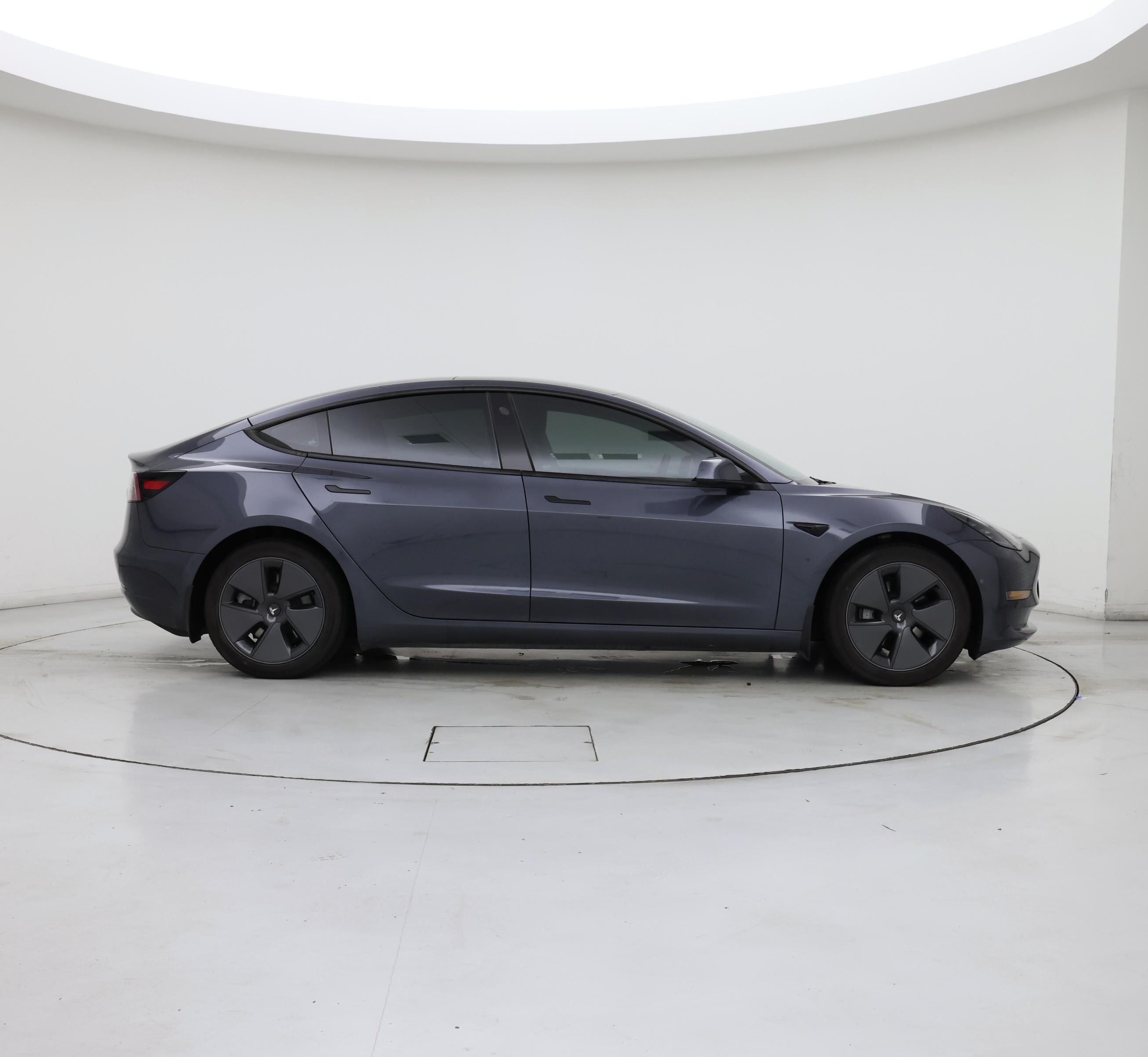 Thumbnail: 2022 Tesla Model 3 - 7