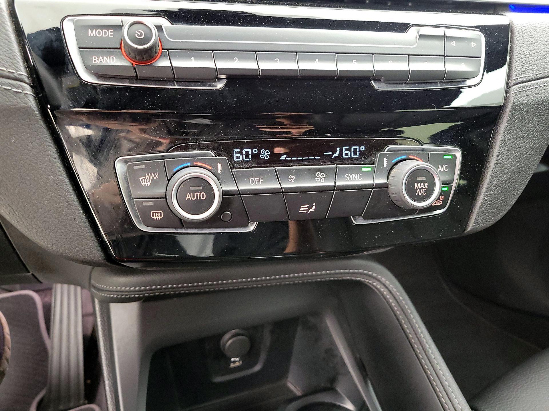 Thumbnail: 2021 BMW X1 - 17