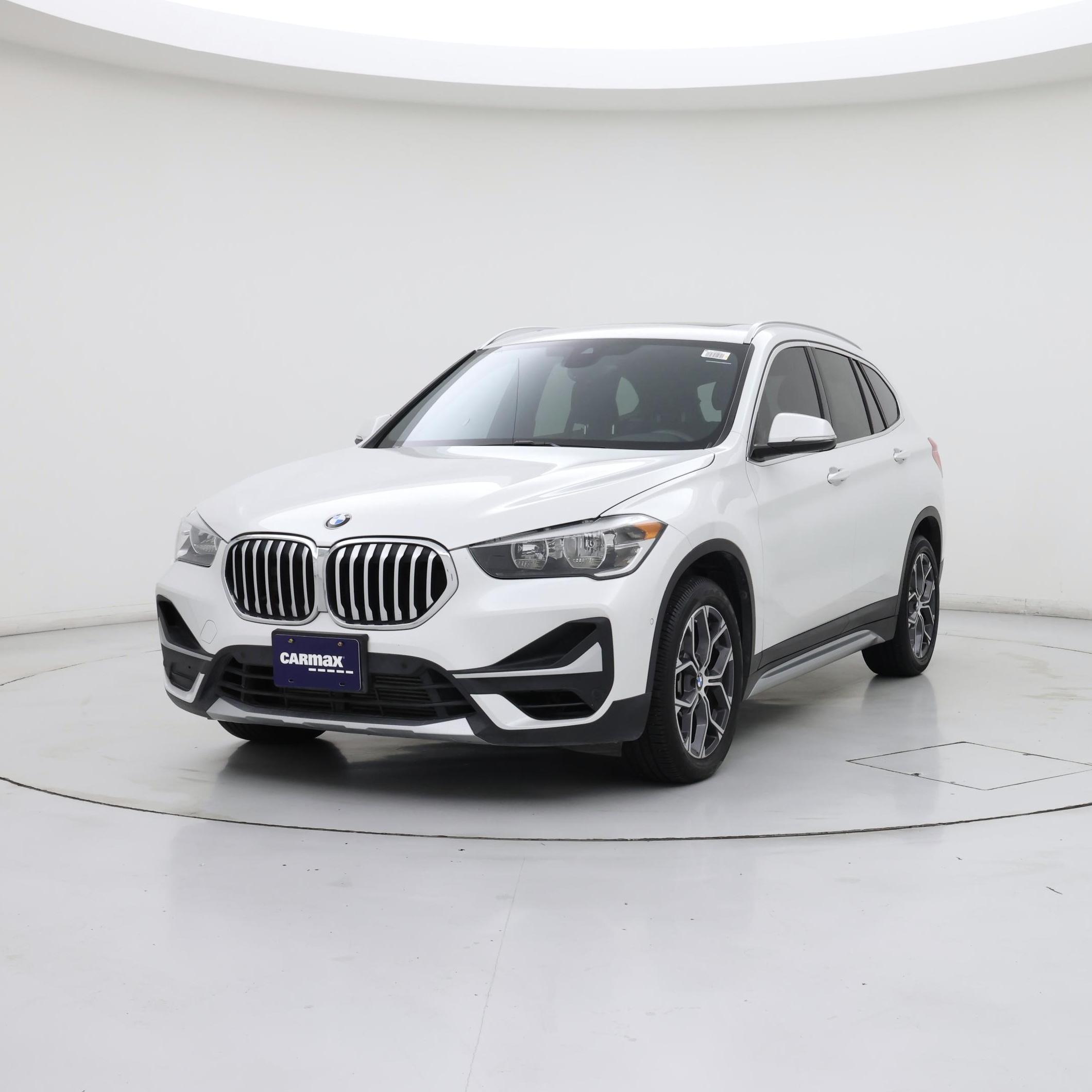 Thumbnail: 2021 BMW X1 - 4