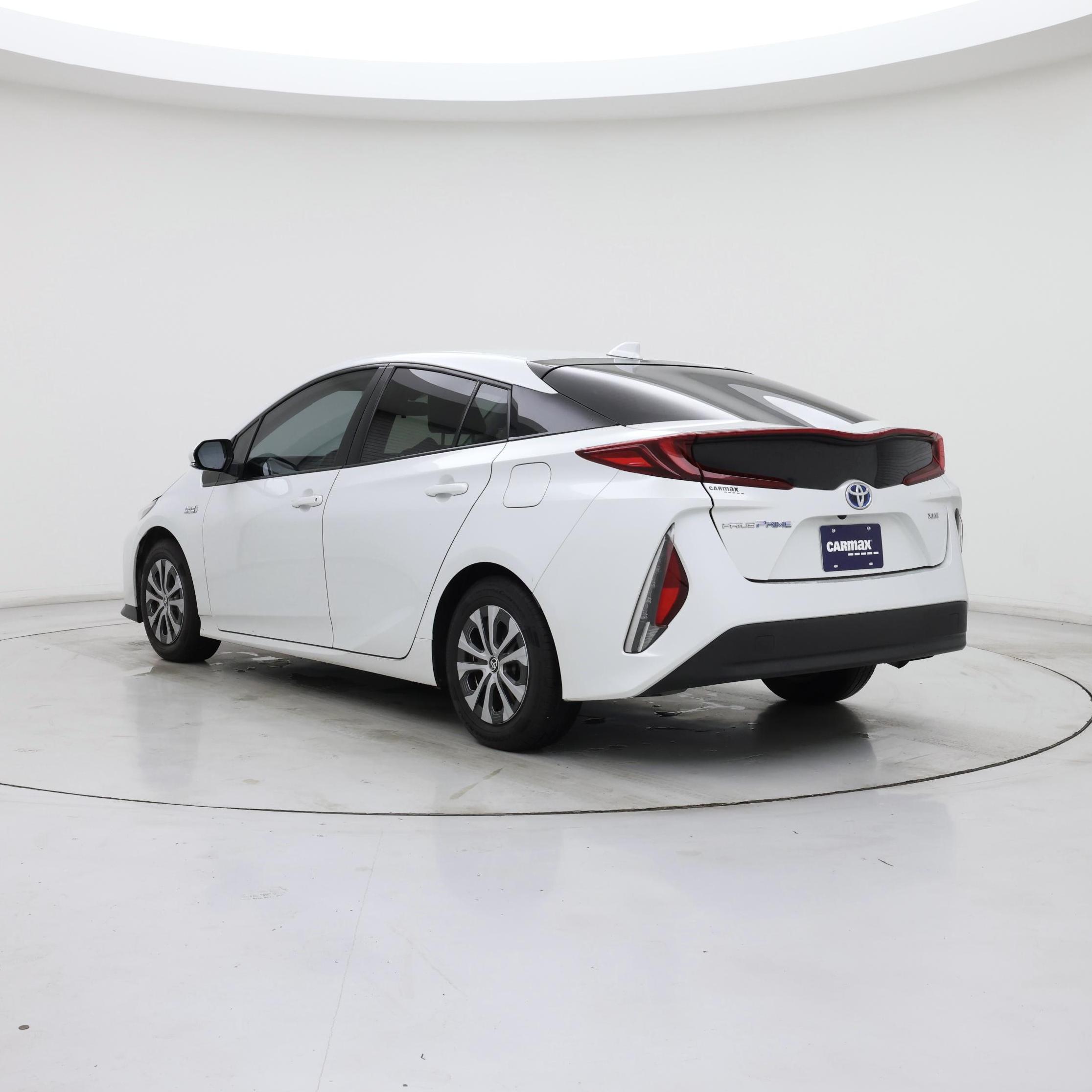 Thumbnail: 2022 Toyota Prius Prime - 2