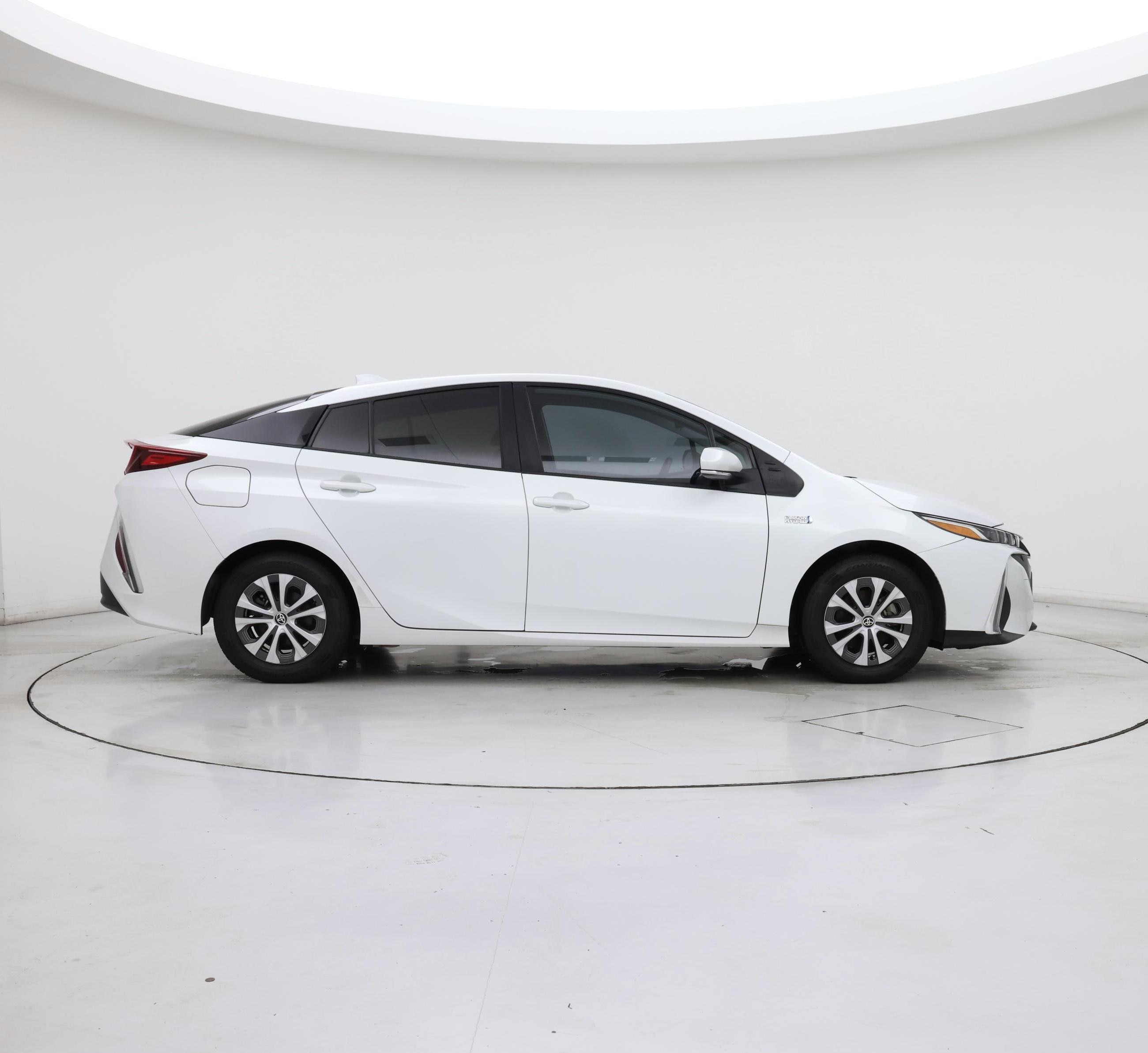 Thumbnail: 2022 Toyota Prius Prime - 7