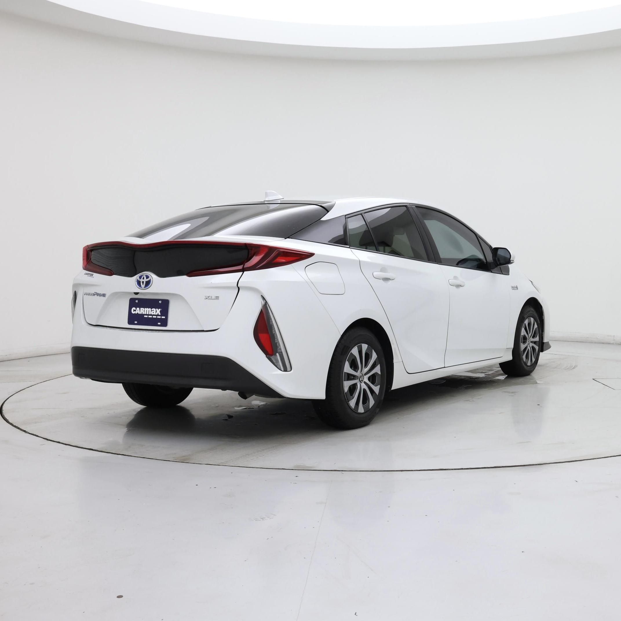 Thumbnail: 2022 Toyota Prius Prime - 8