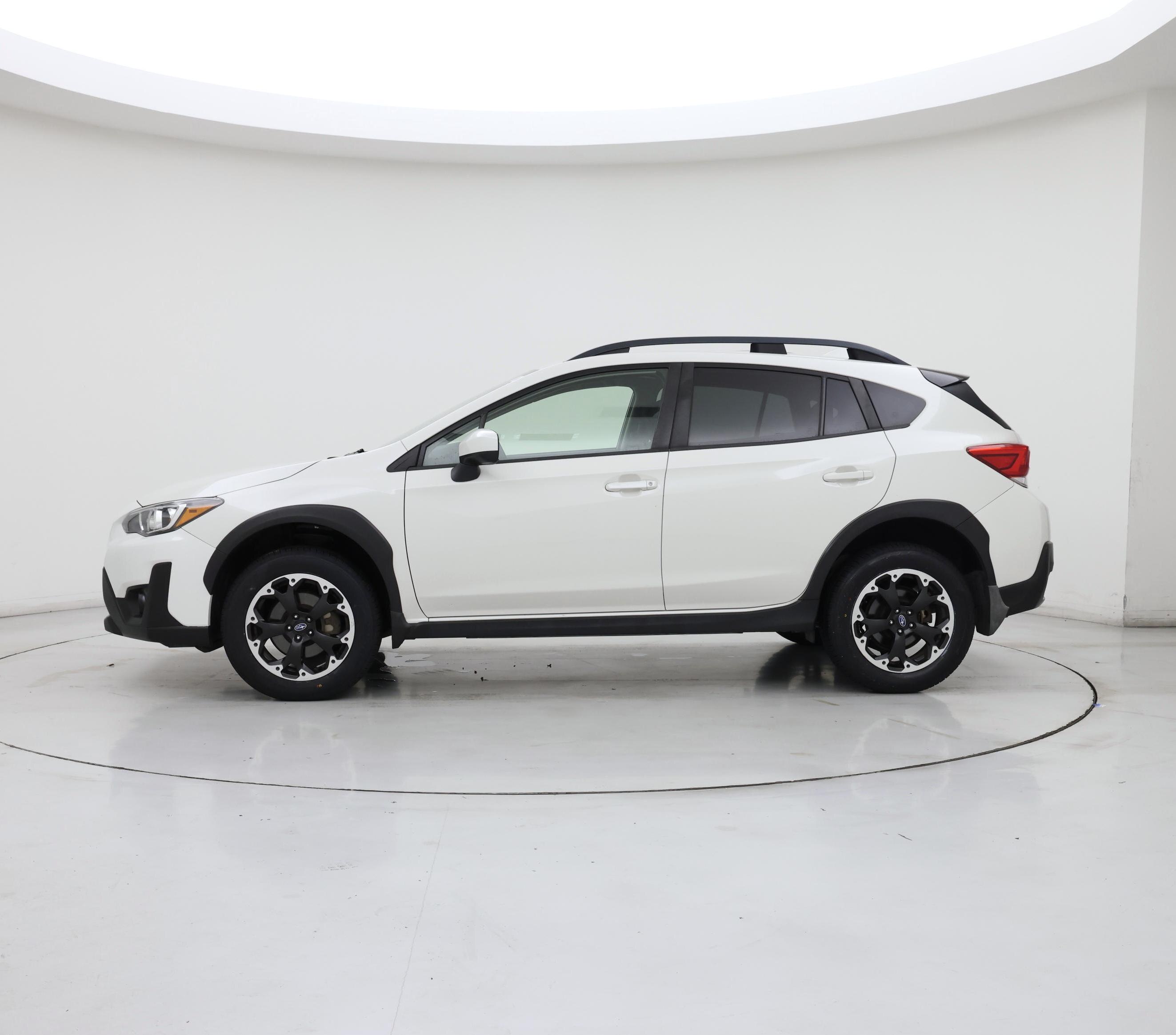 Thumbnail: 2021 Subaru Crosstrek - 3