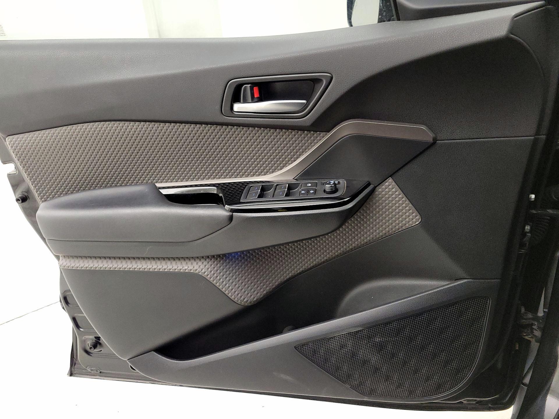 Thumbnail: 2020 Toyota C-HR - 12