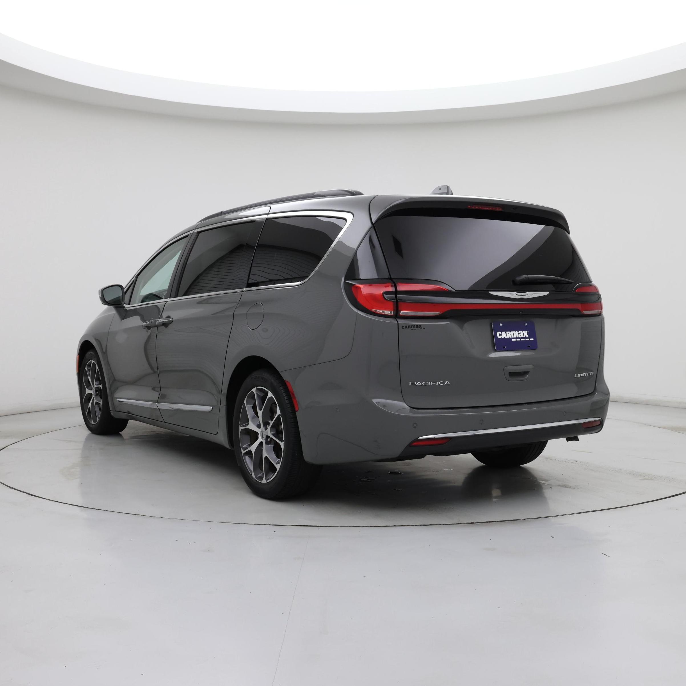 Thumbnail: 2022 Chrysler Pacifica - 2