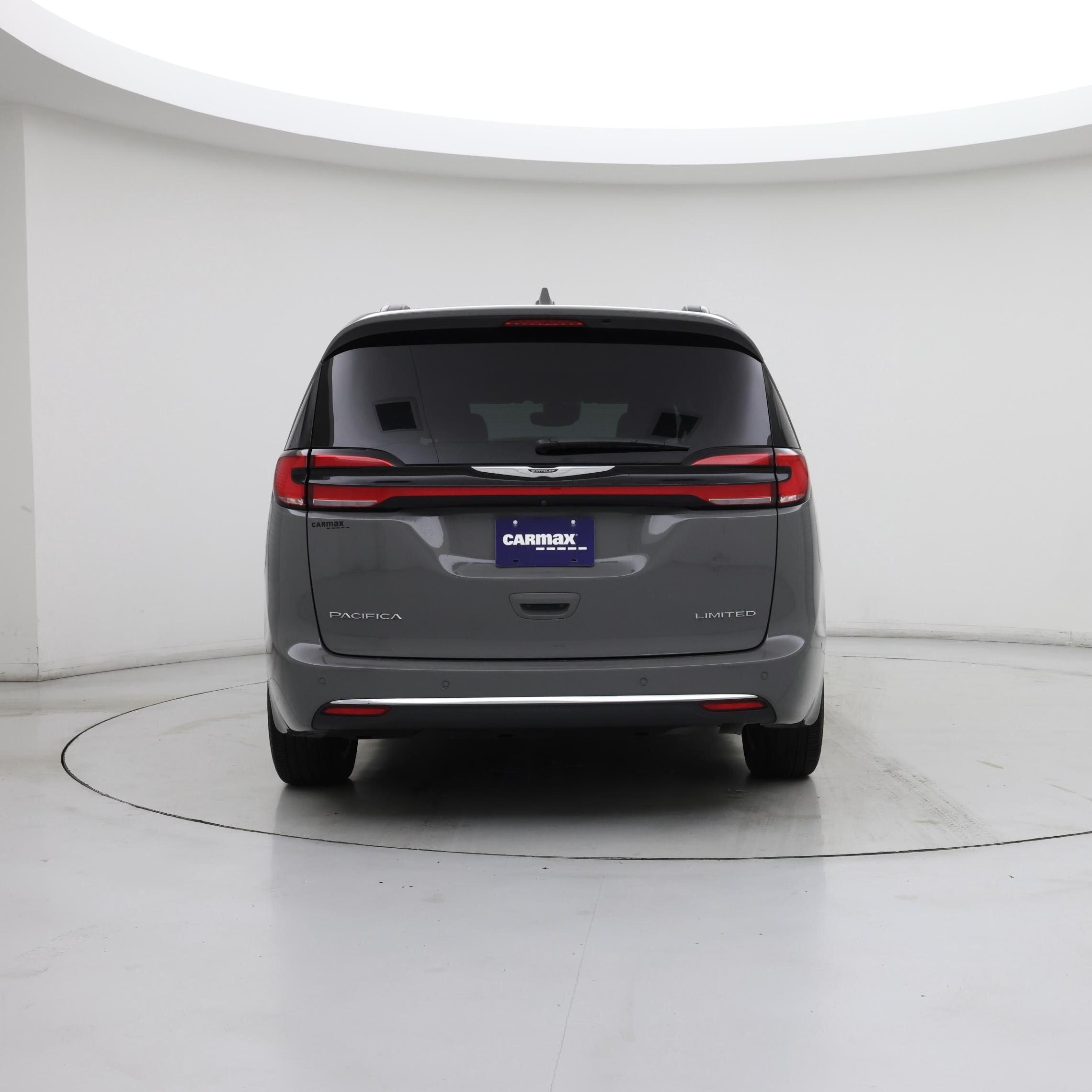 Thumbnail: 2022 Chrysler Pacifica - 6
