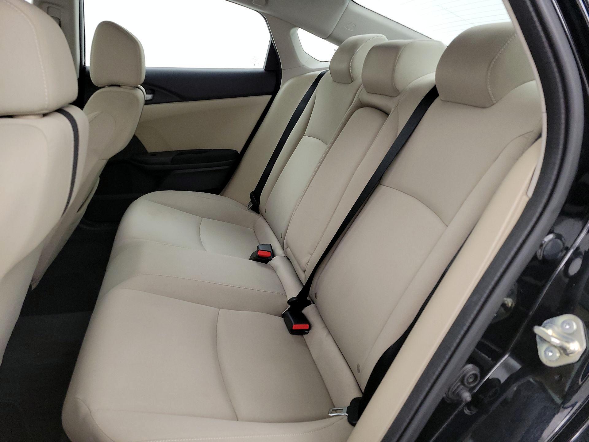 Thumbnail: 2016 Honda Civic - 20