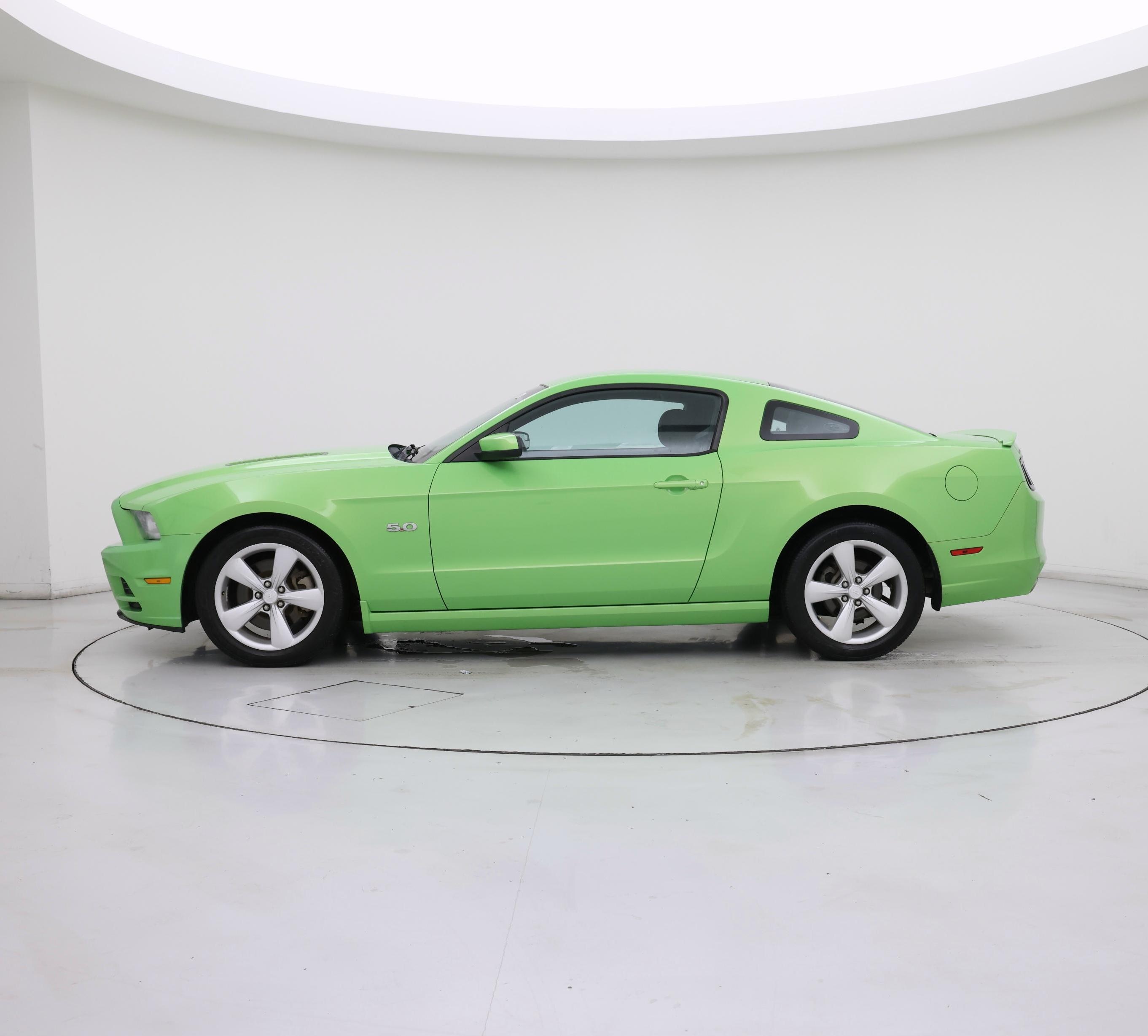 Thumbnail: 2014 Ford Mustang - 3
