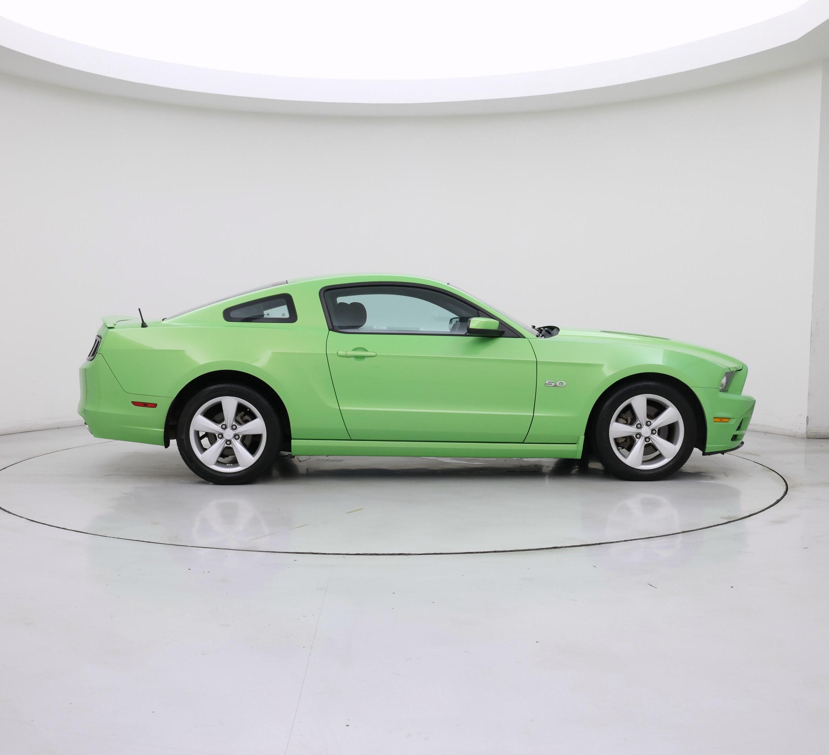Thumbnail: 2014 Ford Mustang - 7