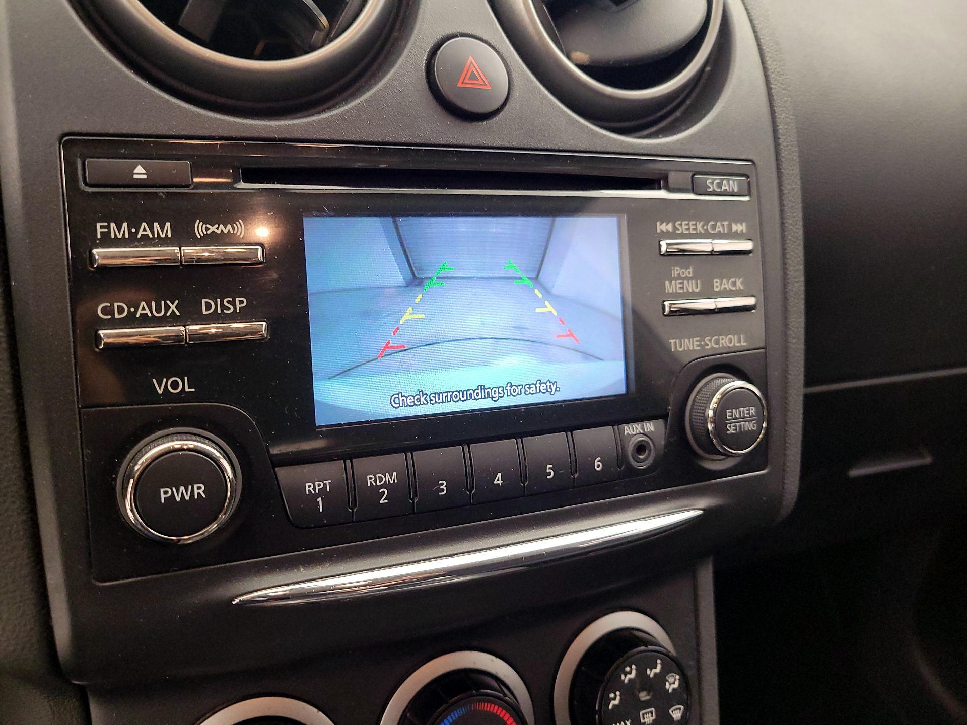 Thumbnail: 2015 Nissan Rogue - 14