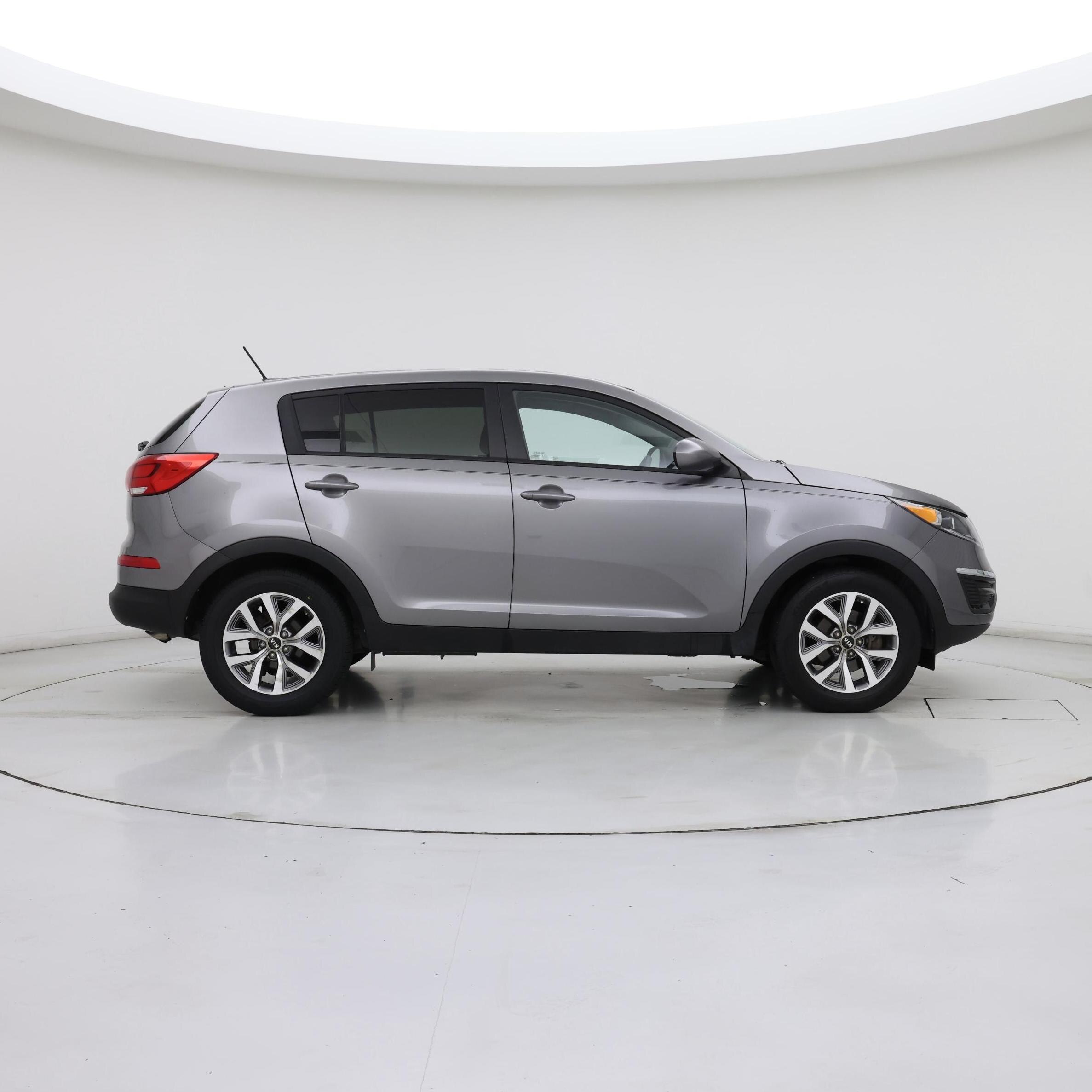 Thumbnail: 2015 Kia Sportage - 7