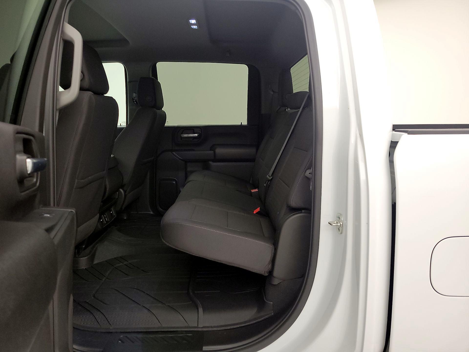 Thumbnail: 2025 Chevrolet Silverado 2500 - 19