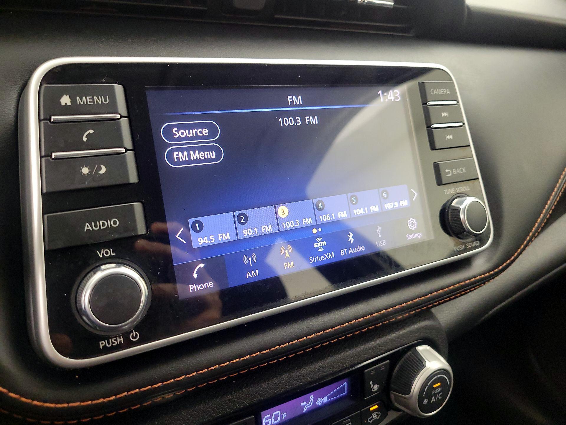 Thumbnail: 2019 Nissan Kicks - 15