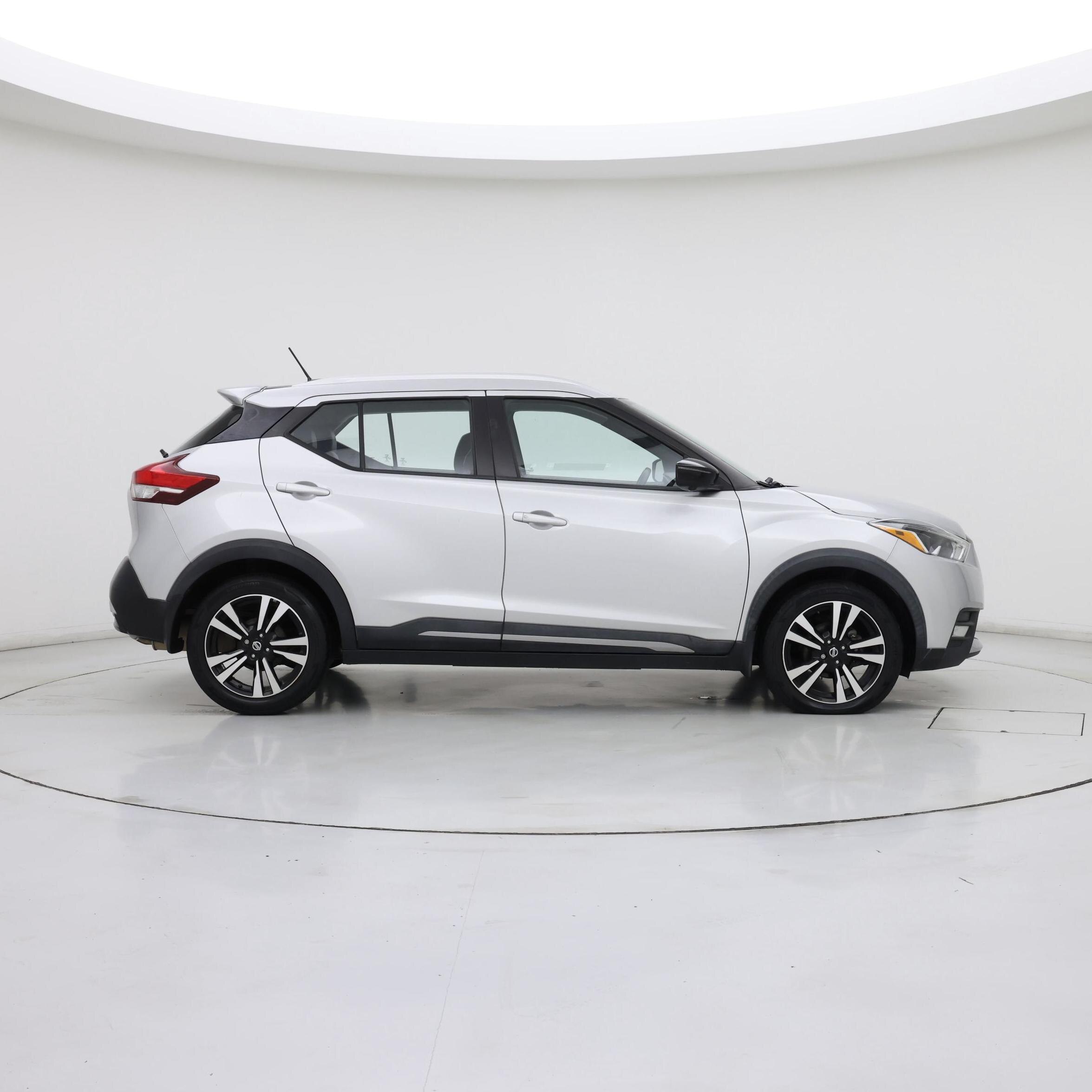 Thumbnail: 2019 Nissan Kicks - 7