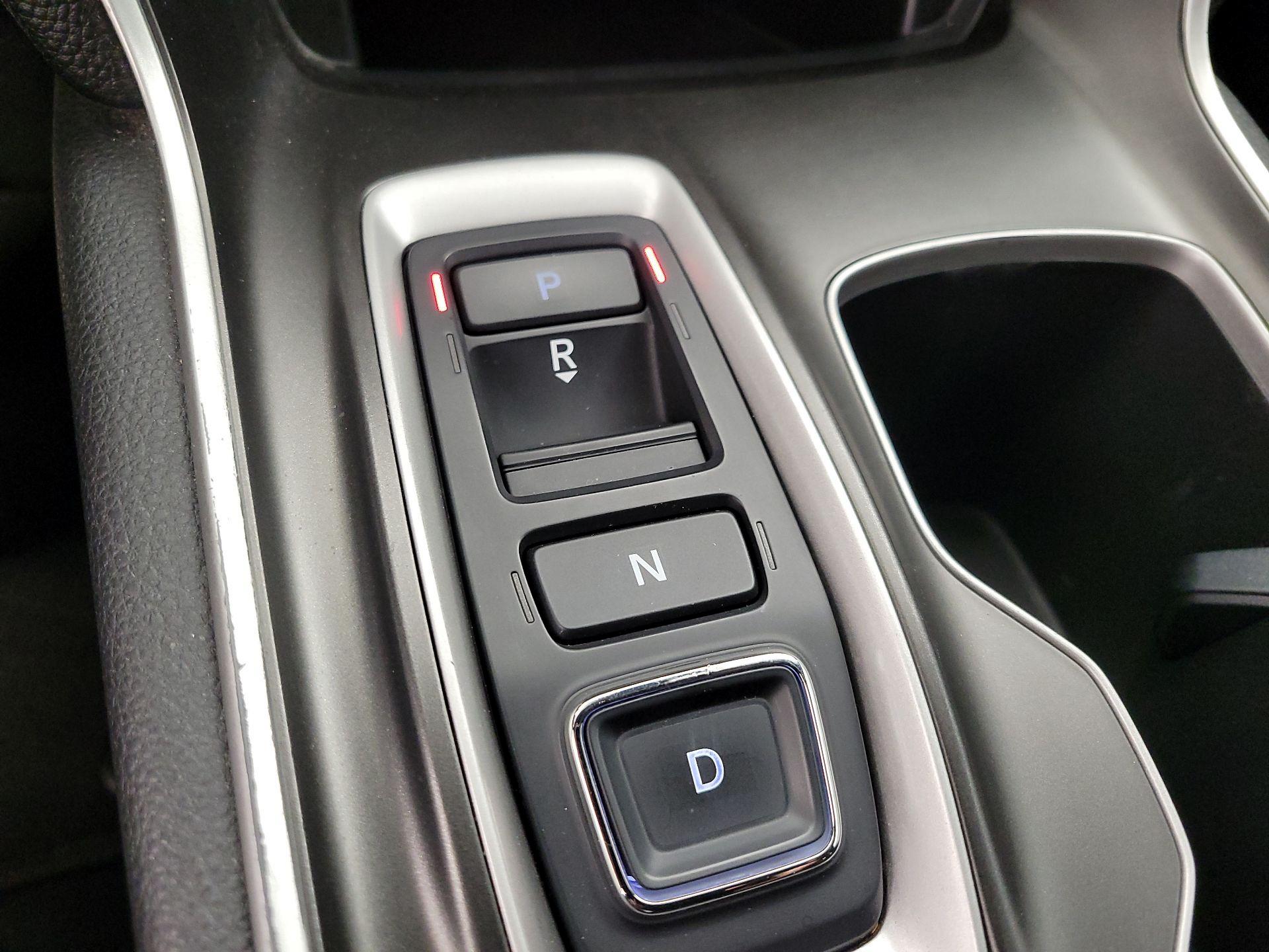 Thumbnail: 2019 Honda Accord - 17