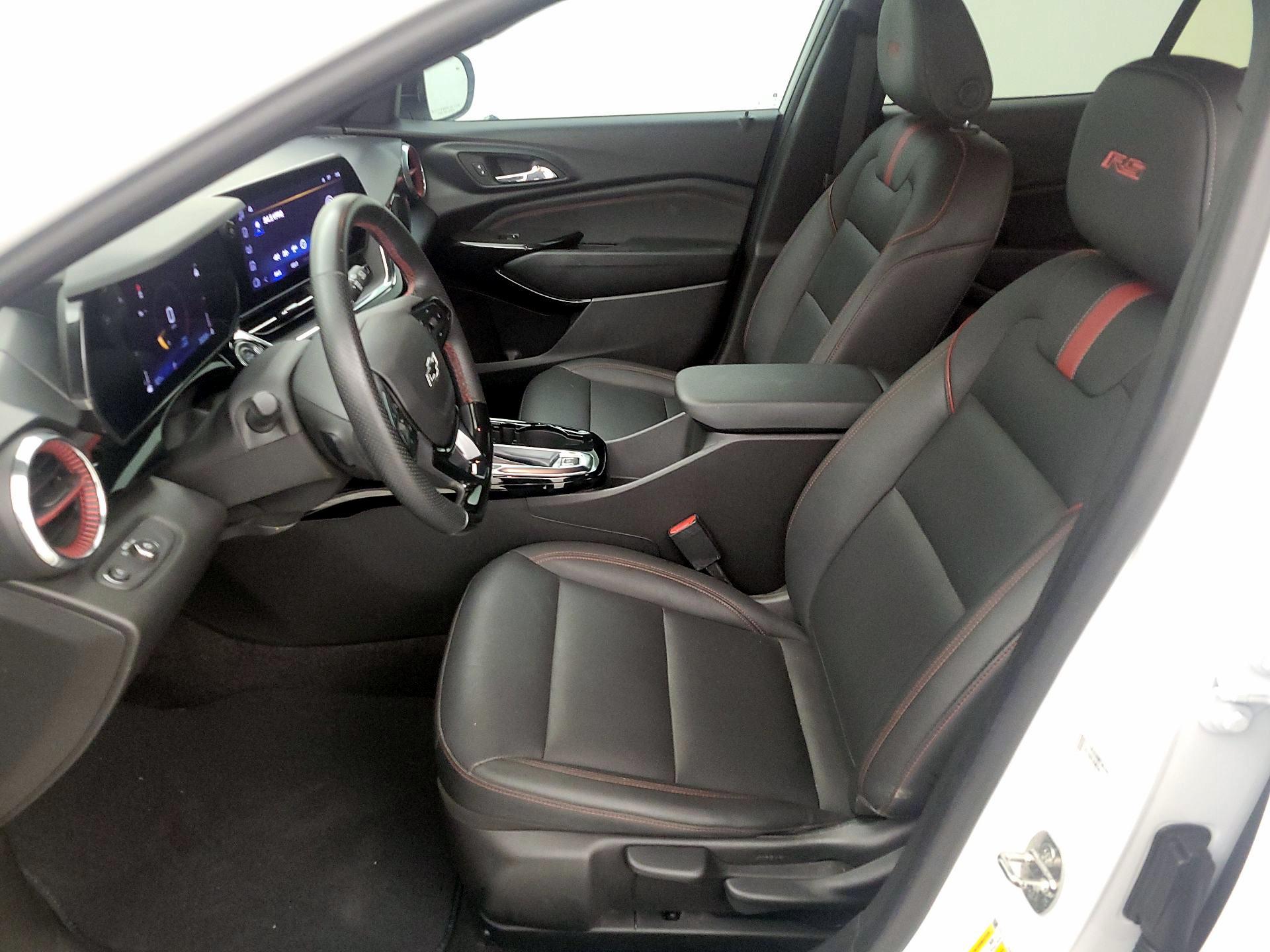 Thumbnail: 2024 Chevrolet Trax - 11