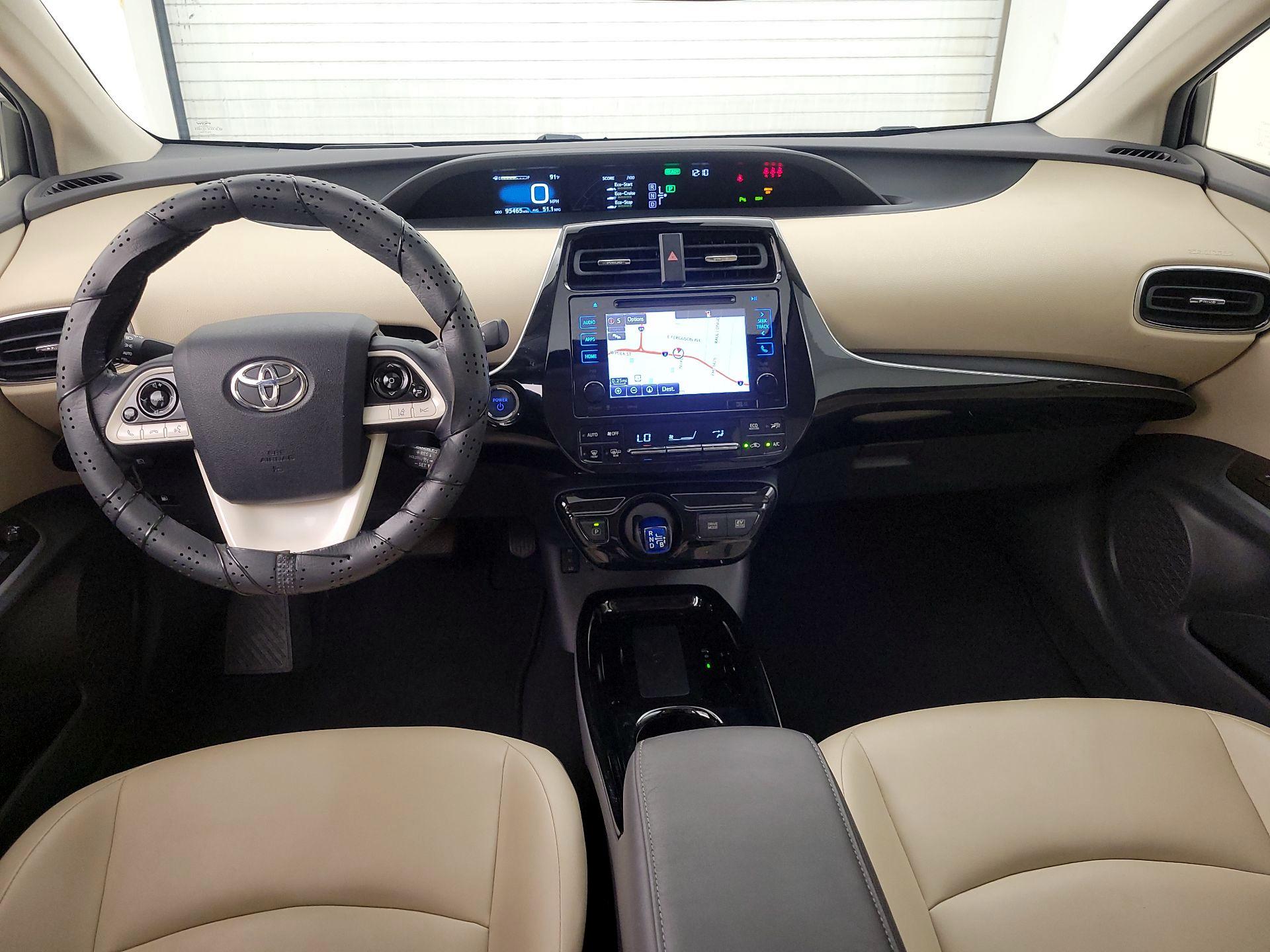 Thumbnail: 2017 Toyota Prius - 9