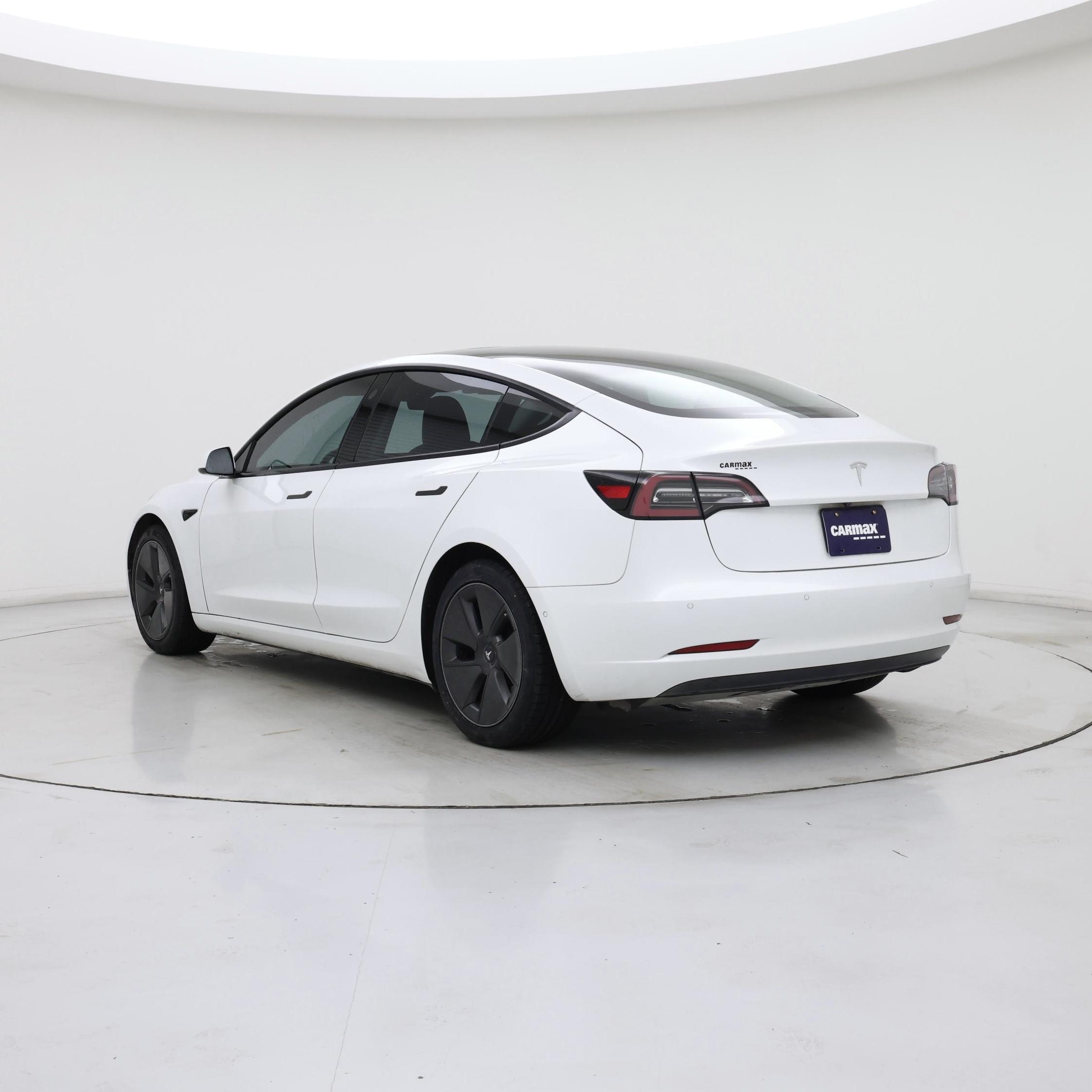 Thumbnail: 2021 Tesla Model 3 - 2