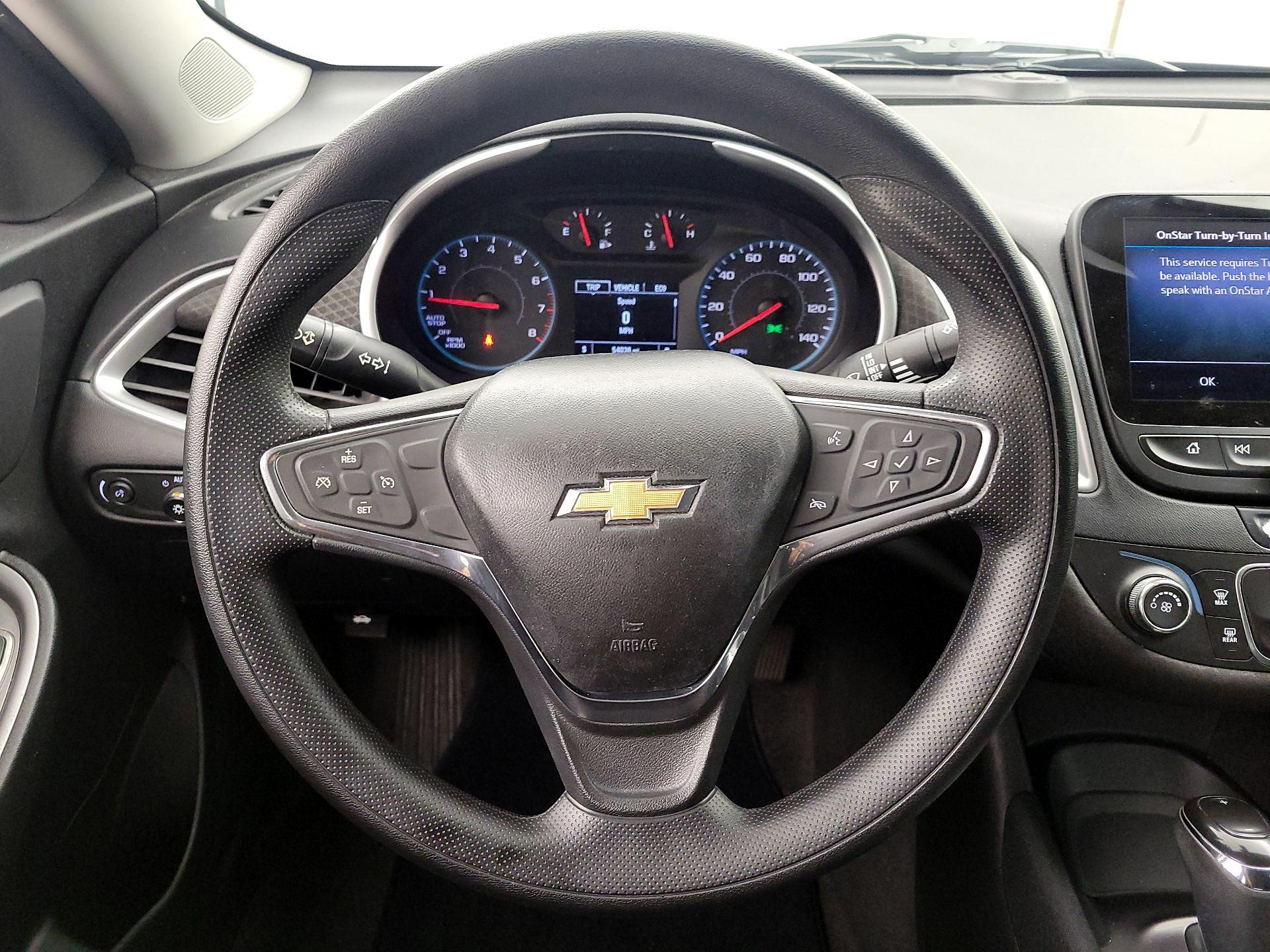 Thumbnail: 2020 Chevrolet Malibu - 10