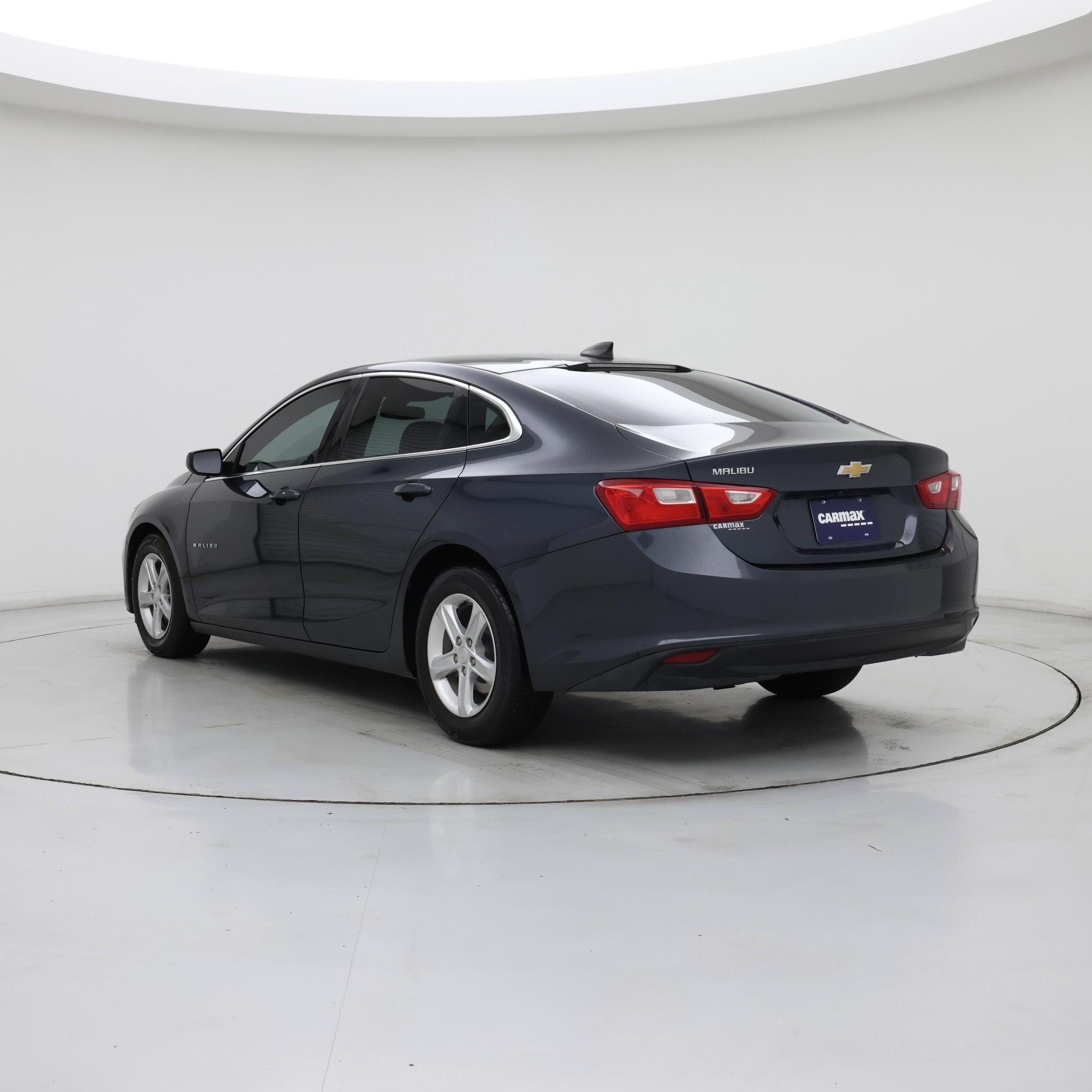Thumbnail: 2020 Chevrolet Malibu - 2