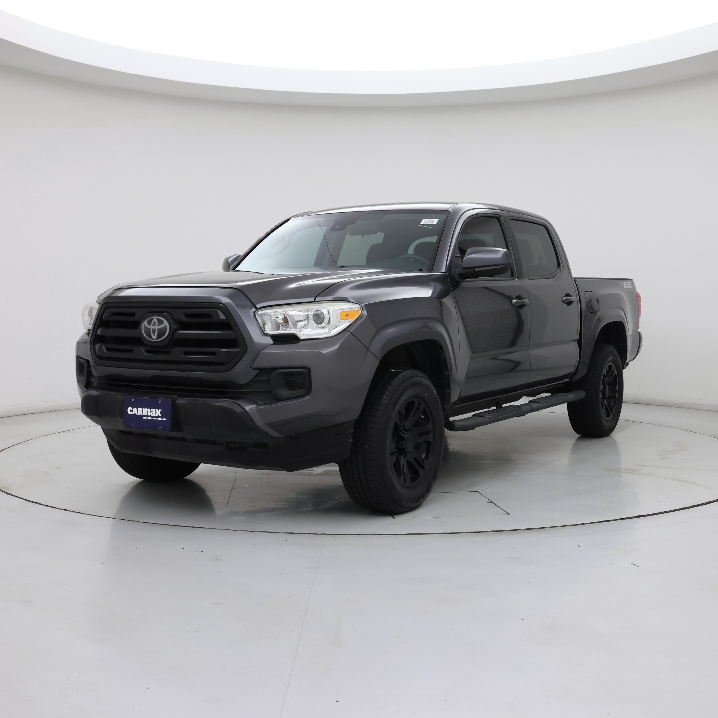 Thumbnail: 2019 Toyota Tacoma - 4