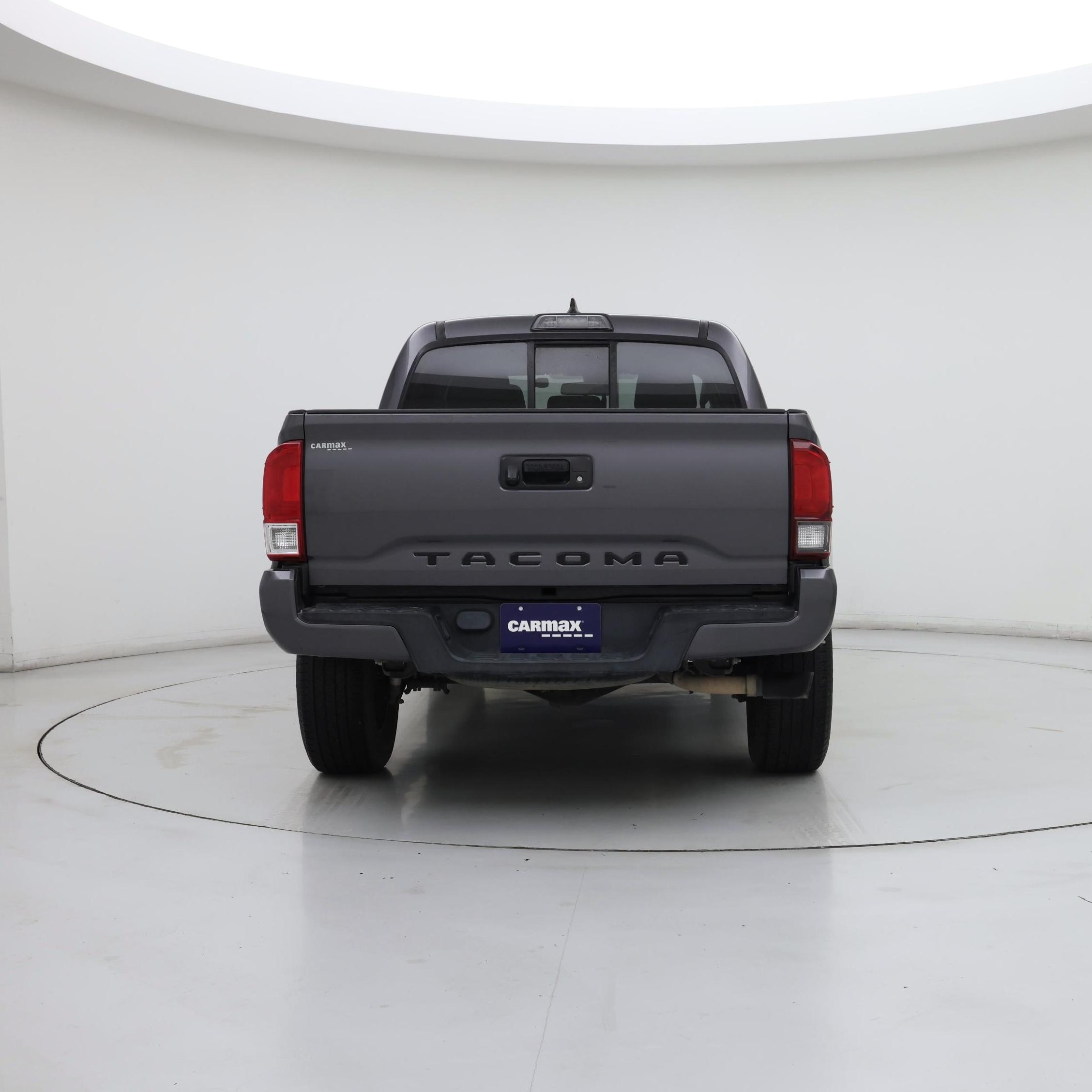 Thumbnail: 2019 Toyota Tacoma - 6