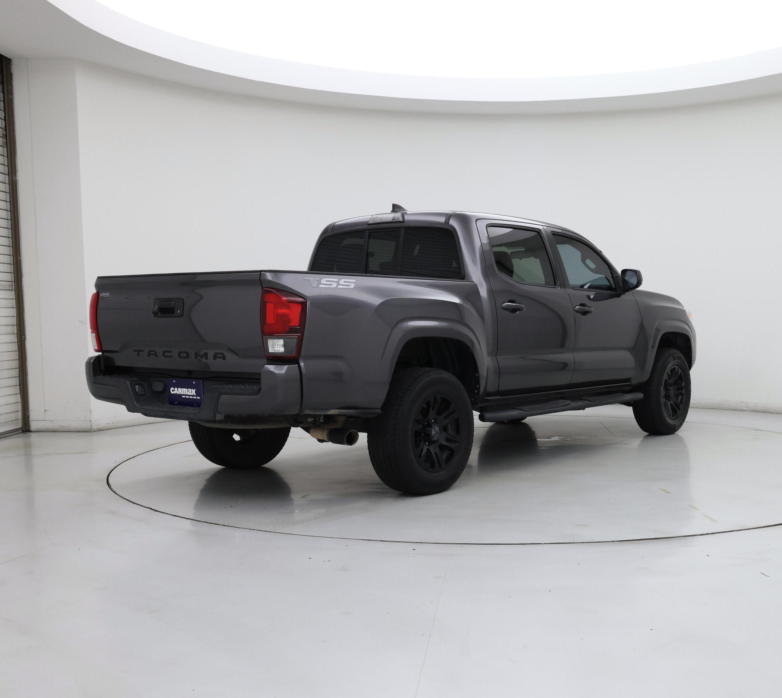 Thumbnail: 2019 Toyota Tacoma - 8