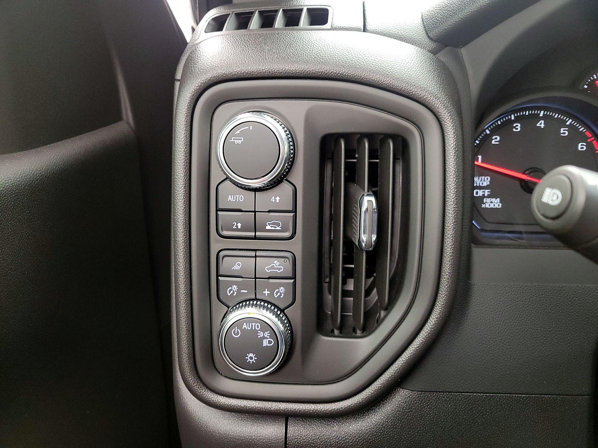 Thumbnail: 2024 GMC Sierra 1500 - 13
