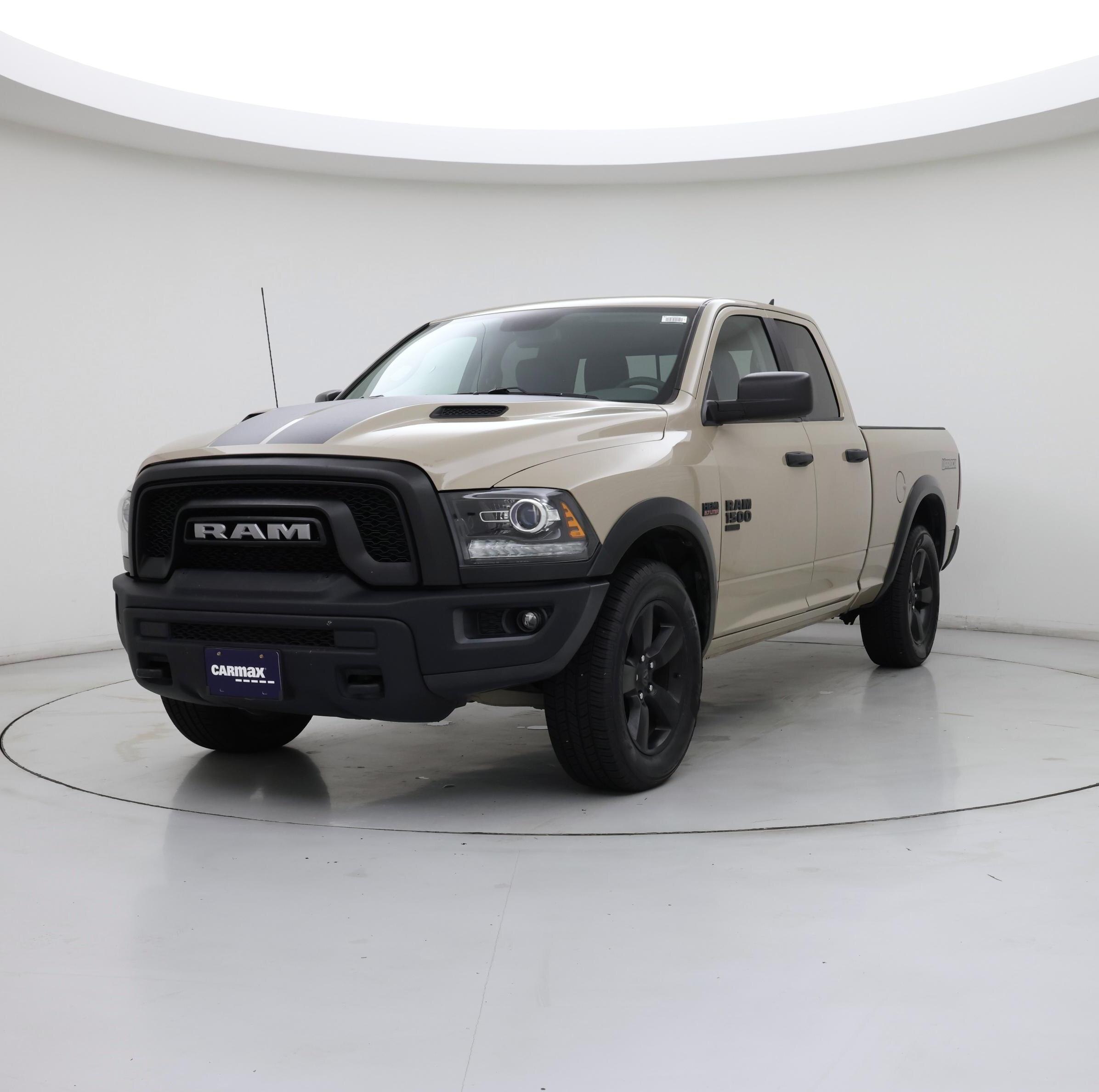 Thumbnail: 2019 RAM 1500 Classic - 4