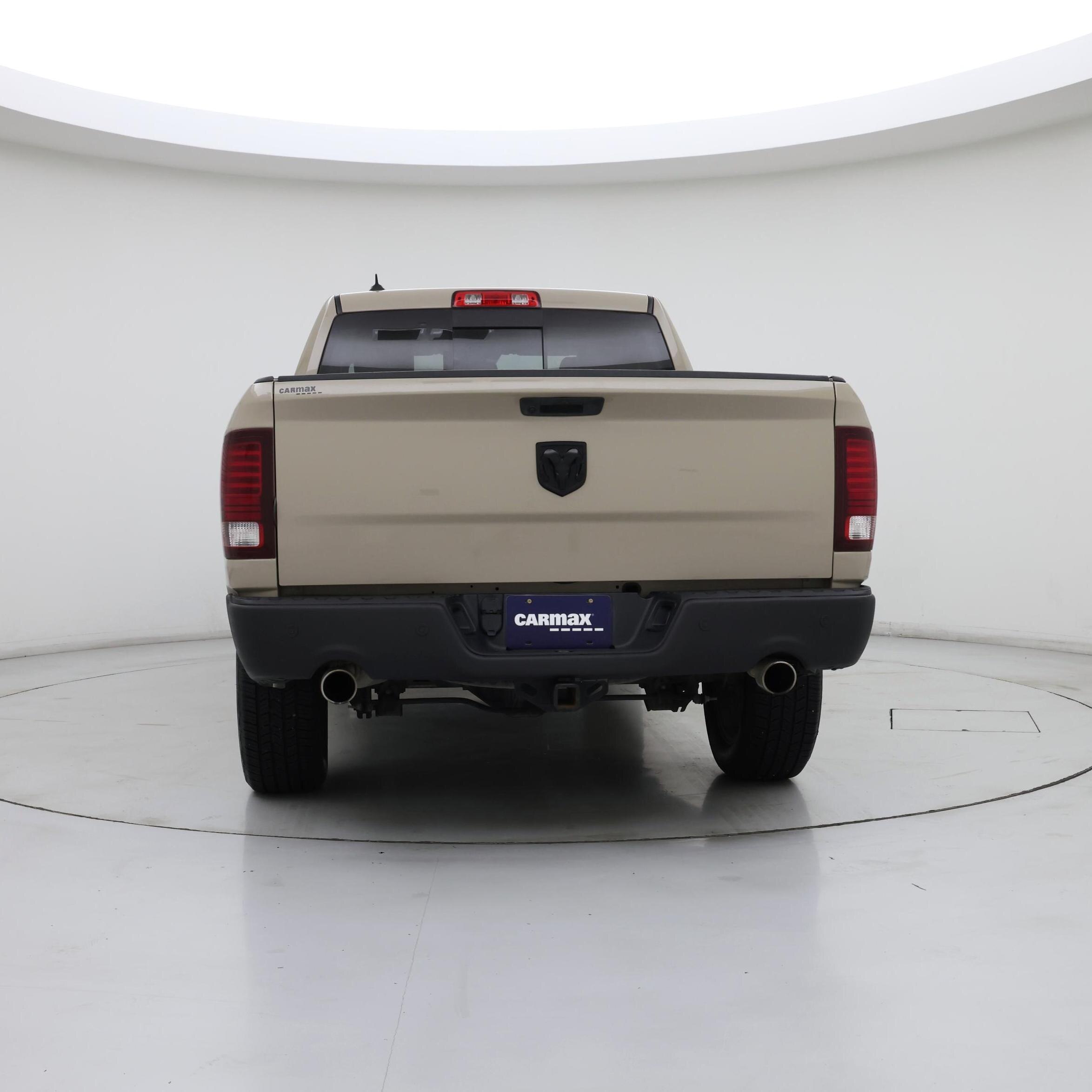 Thumbnail: 2019 RAM 1500 Classic - 6