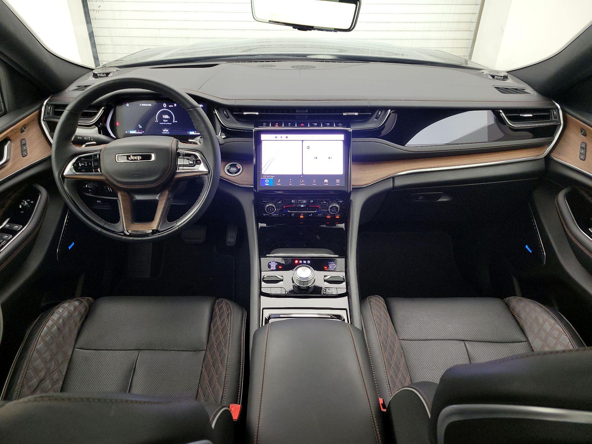 Thumbnail: 2023 Jeep Grand Cherokee L - 9