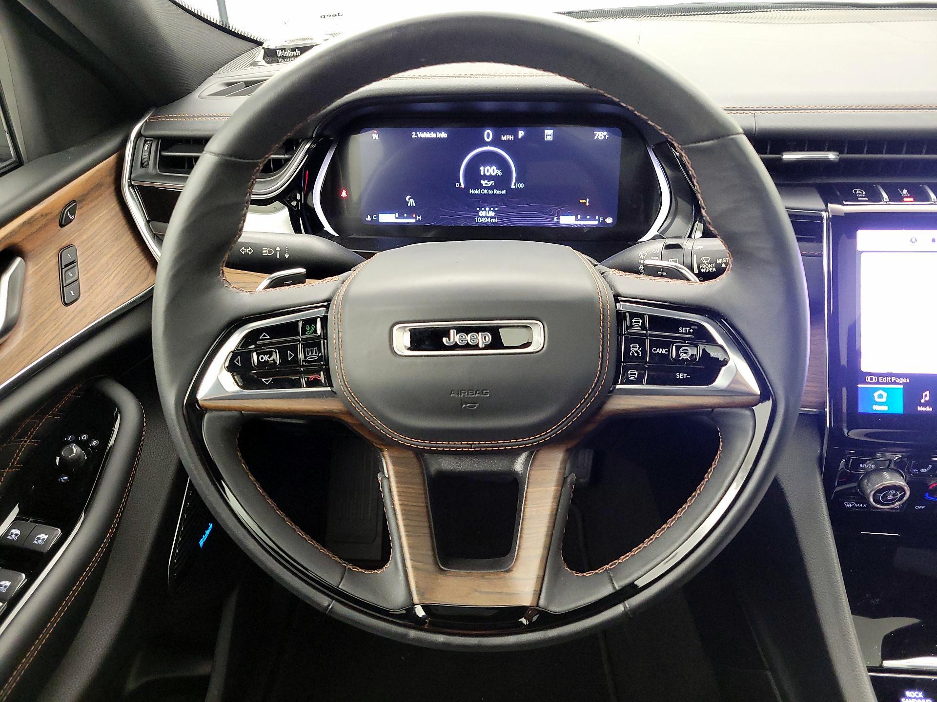 Thumbnail: 2023 Jeep Grand Cherokee L - 10