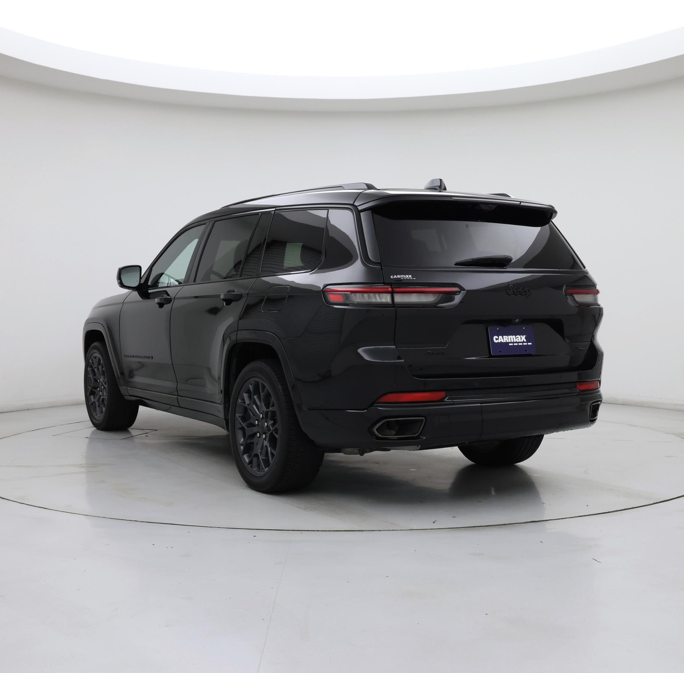Thumbnail: 2023 Jeep Grand Cherokee L - 2