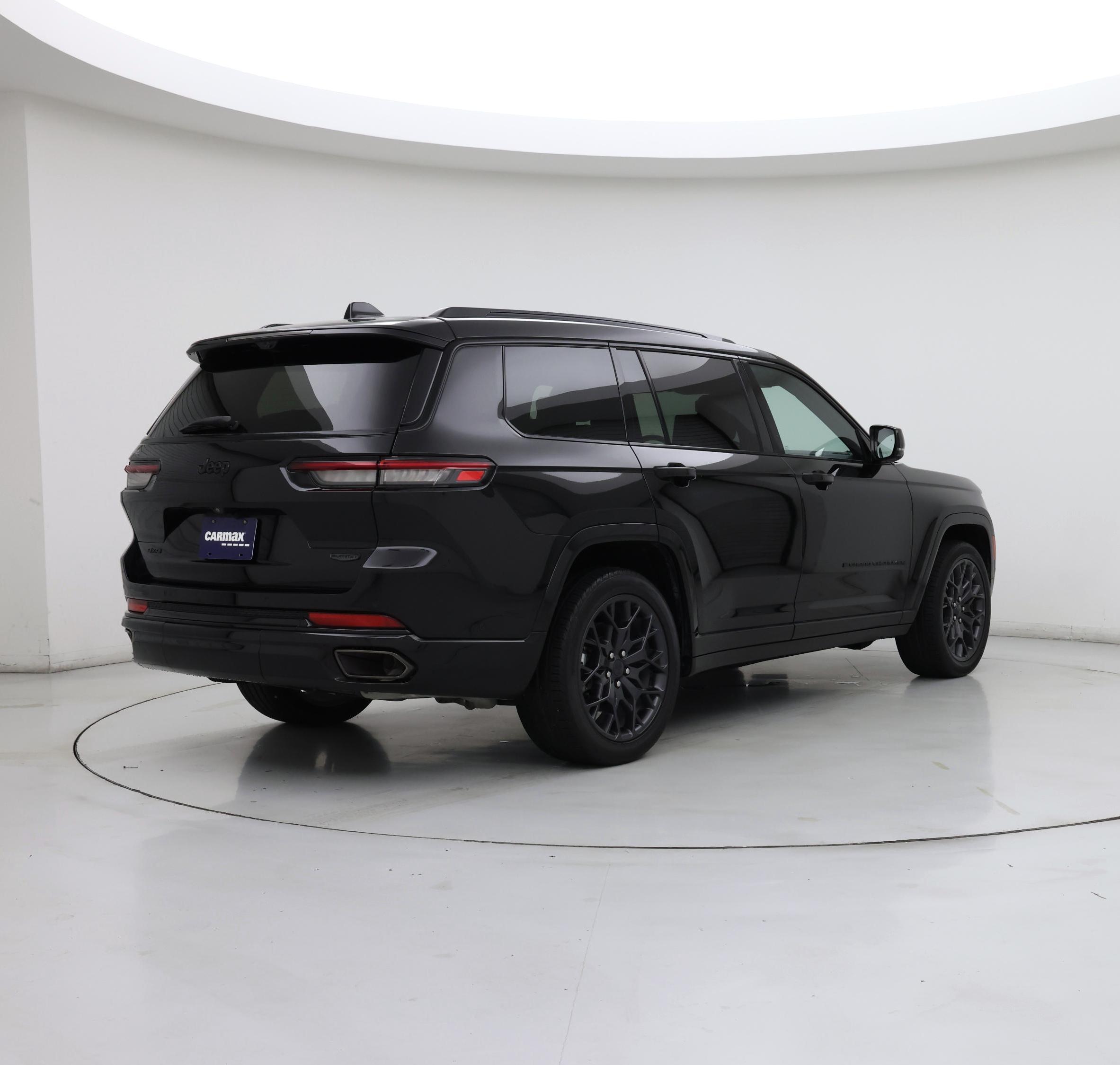 Thumbnail: 2023 Jeep Grand Cherokee L - 8
