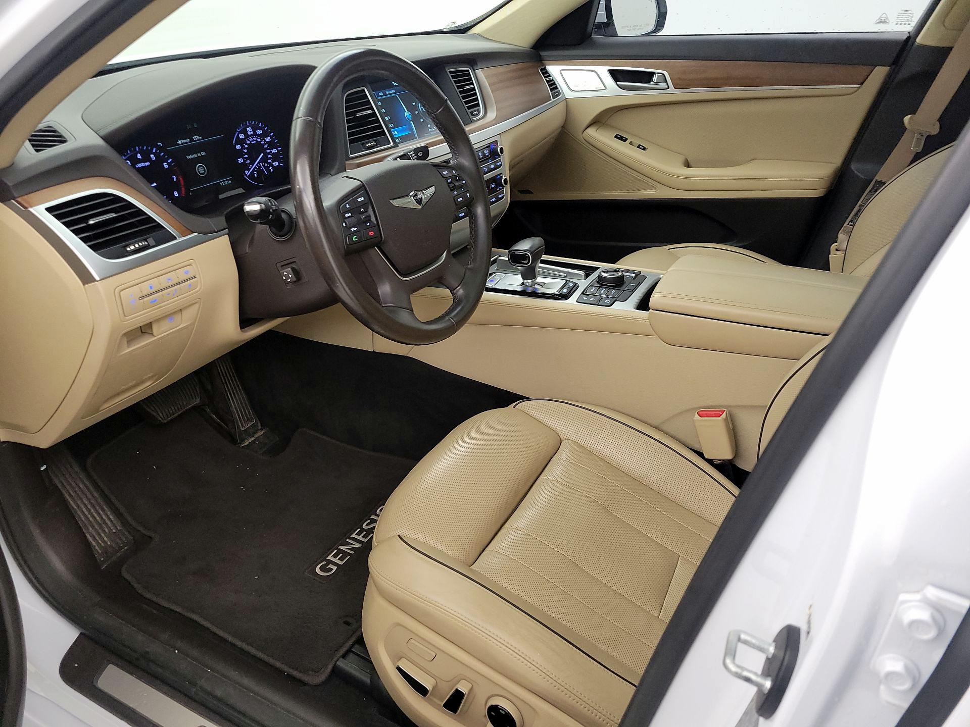 Thumbnail: 2018 Genesis G80 - 11