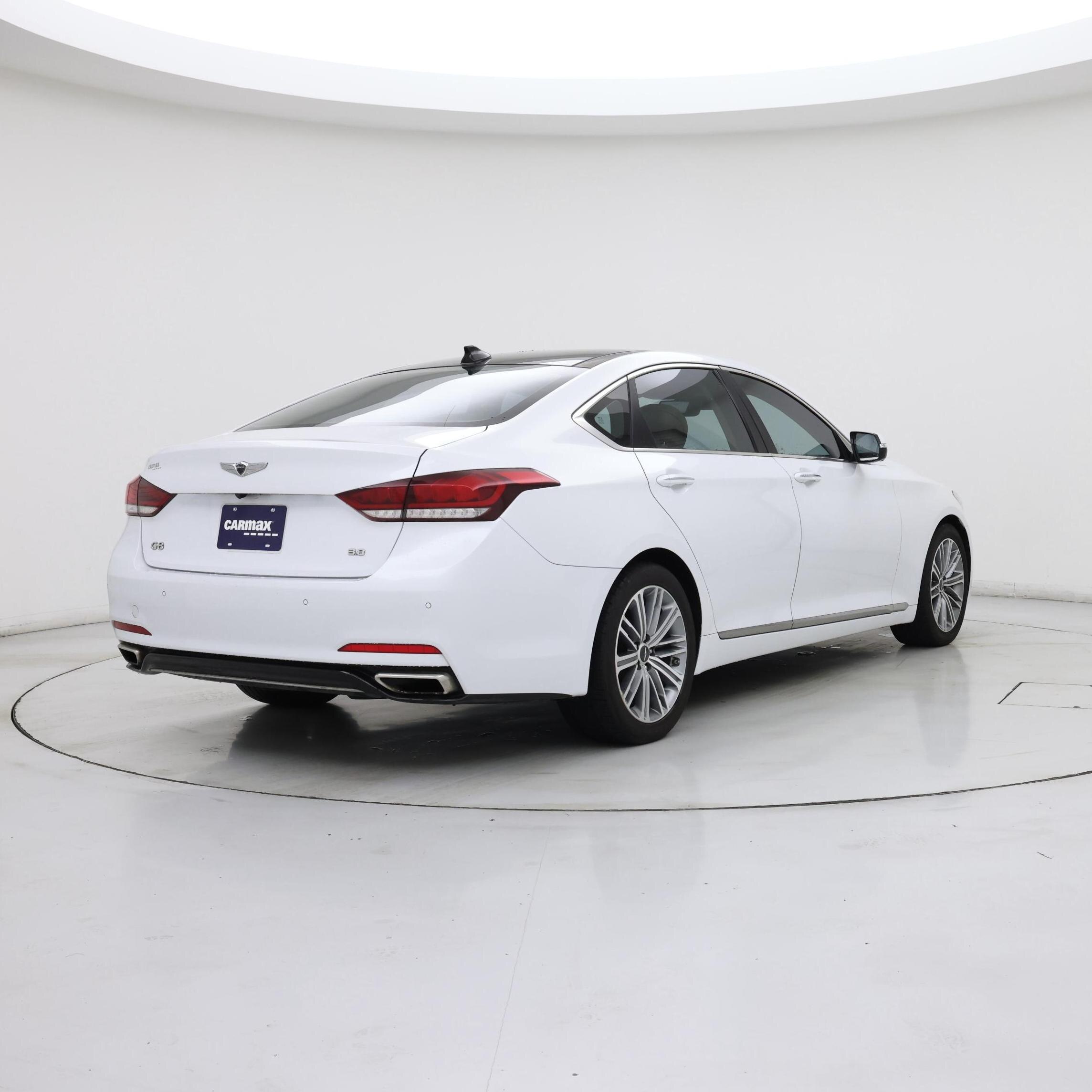 Thumbnail: 2018 Genesis G80 - 8